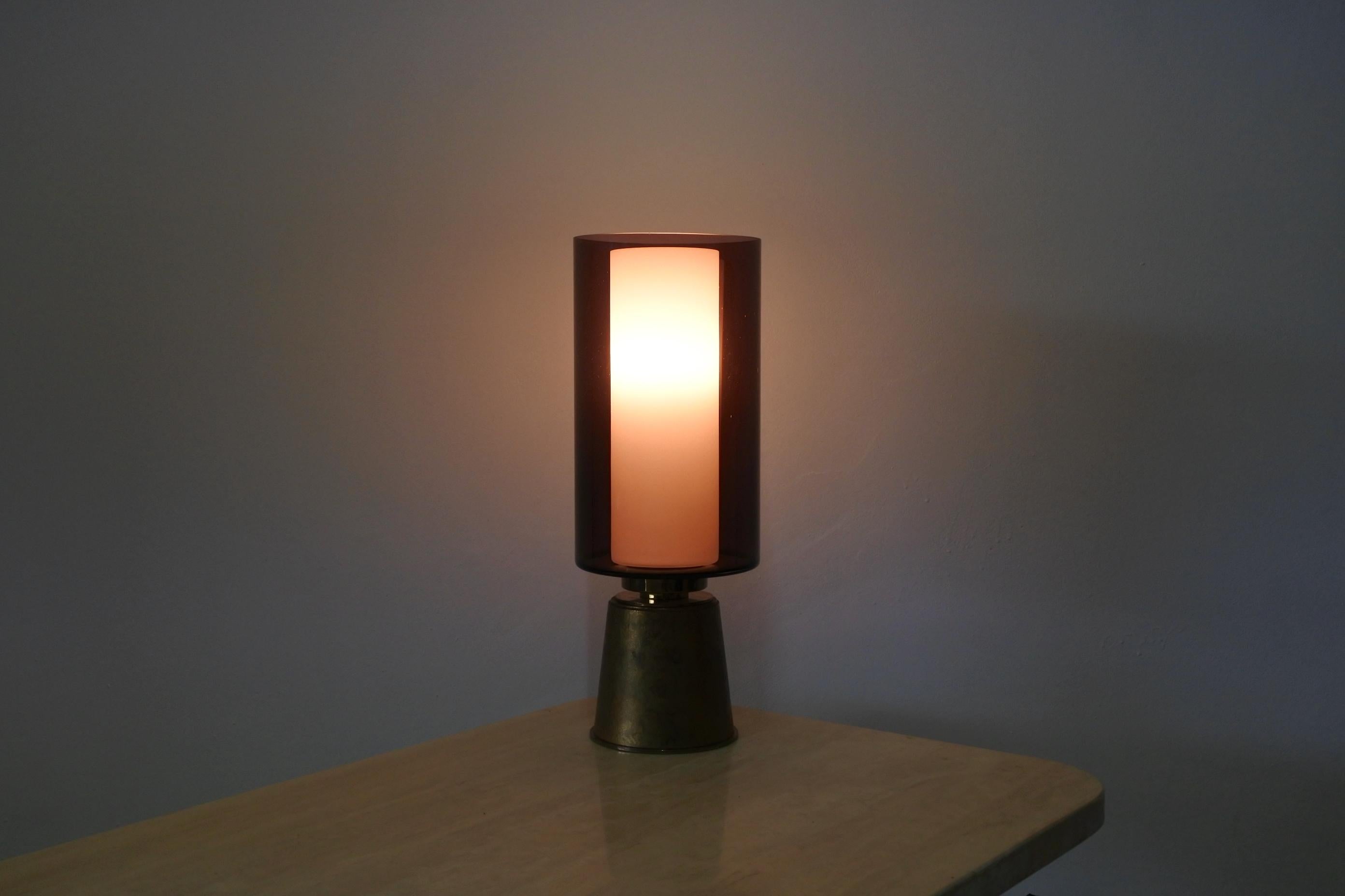 Brass and Glass Table Lamp, France 1960s For Sale 2