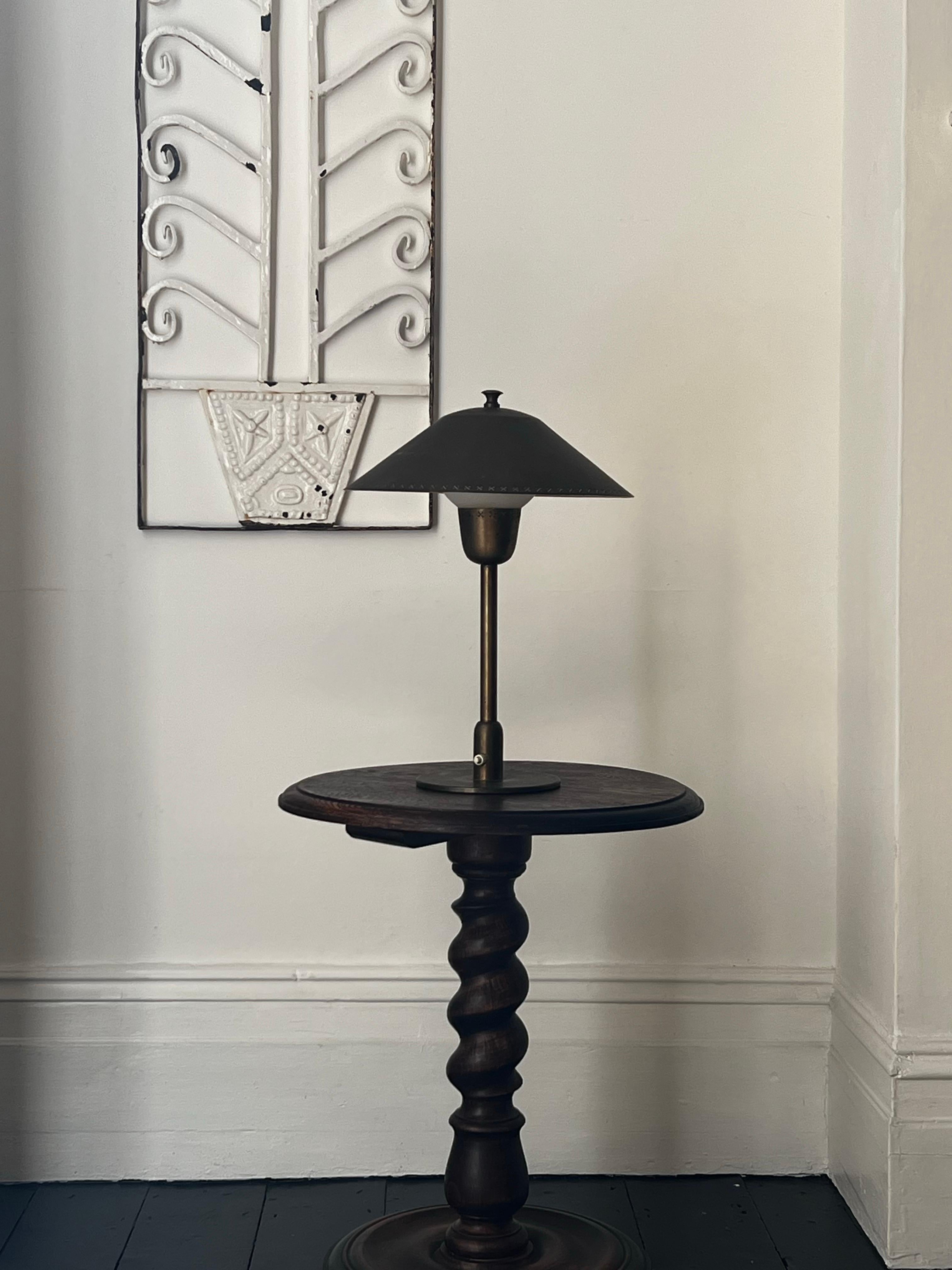 Scandinavian Modern Brass and Glass Table Lamp II attributed to Bengt Karlby for Lyfa, Denmark For Sale