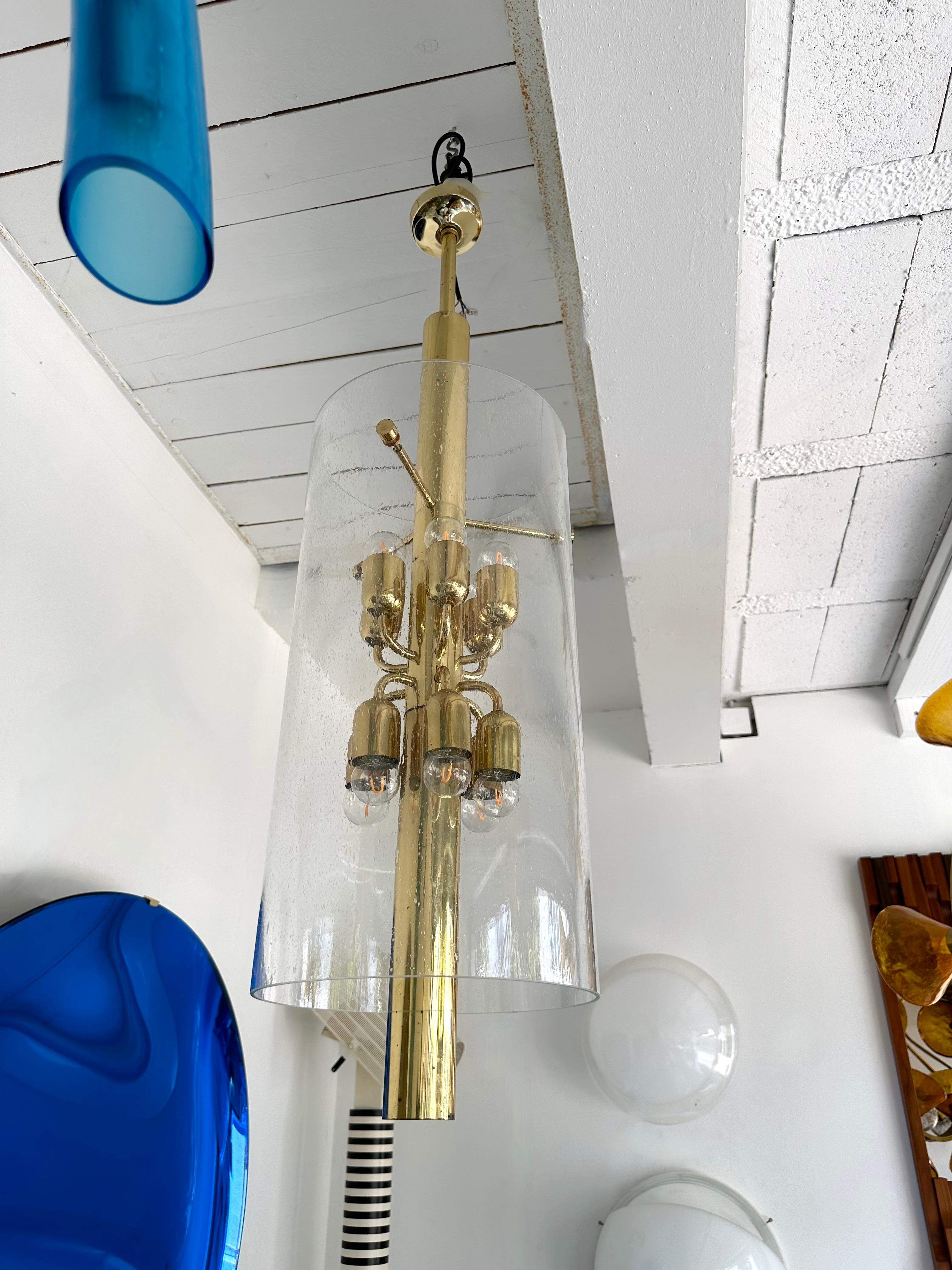 Brass and Glass Tube Chandelier. Italy, 1970s For Sale 4
