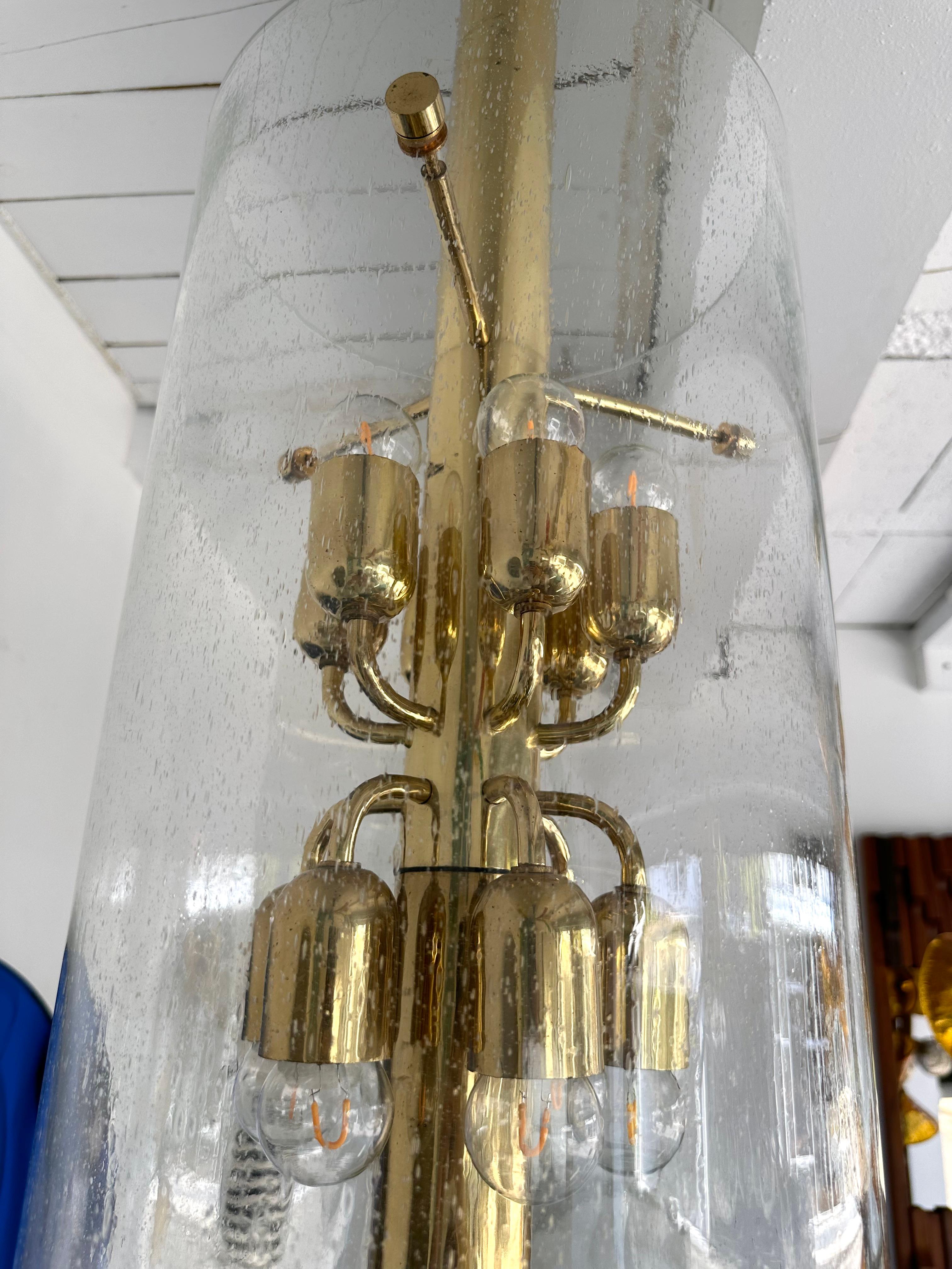 Brass and Glass Tube Chandelier. Italy, 1970s For Sale 7