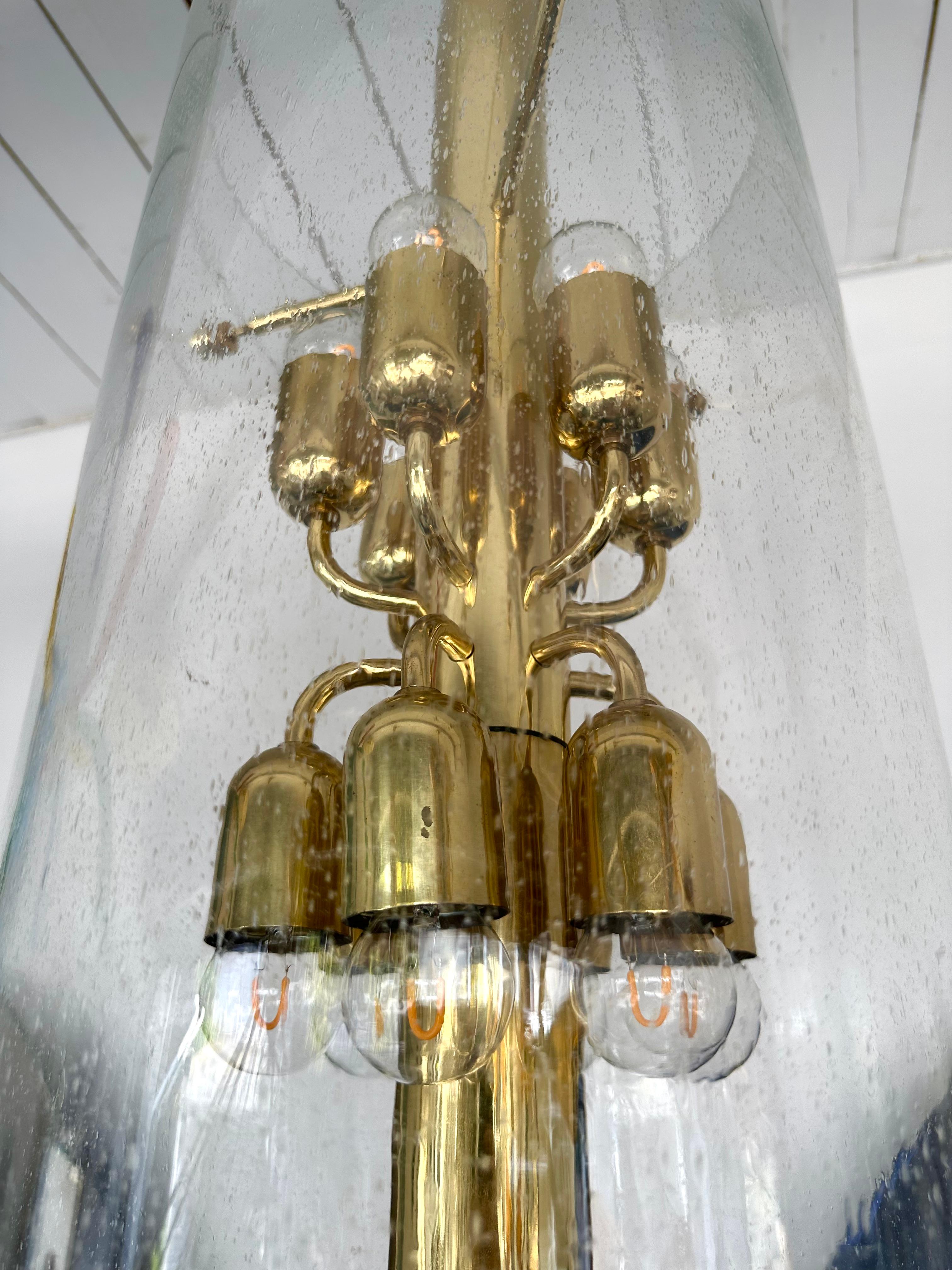 Brass and Glass Tube Chandelier. Italy, 1970s For Sale 2