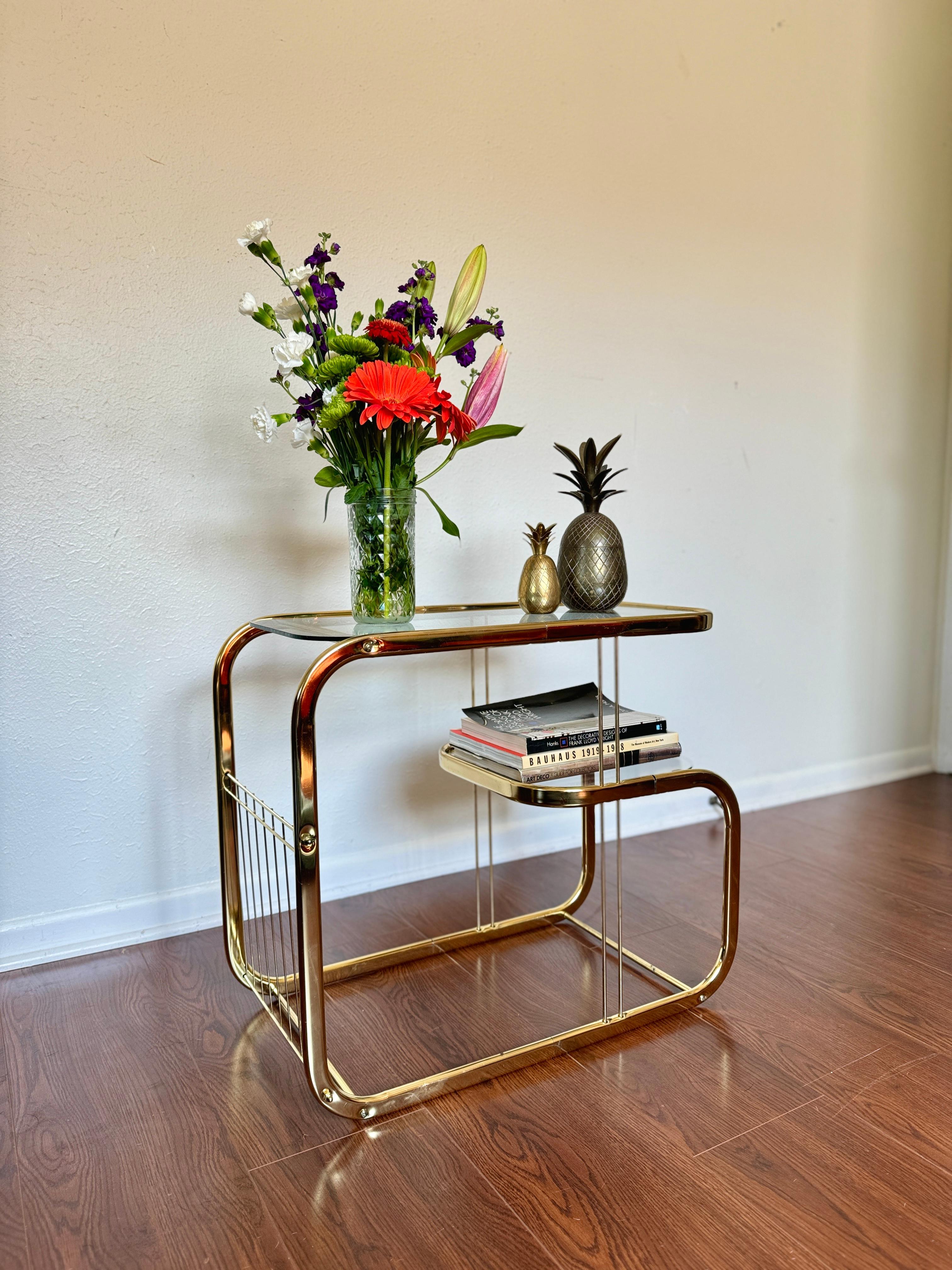 Mid-20th Century Brass and glass vintage bar cart in the style of Milo Baughman.