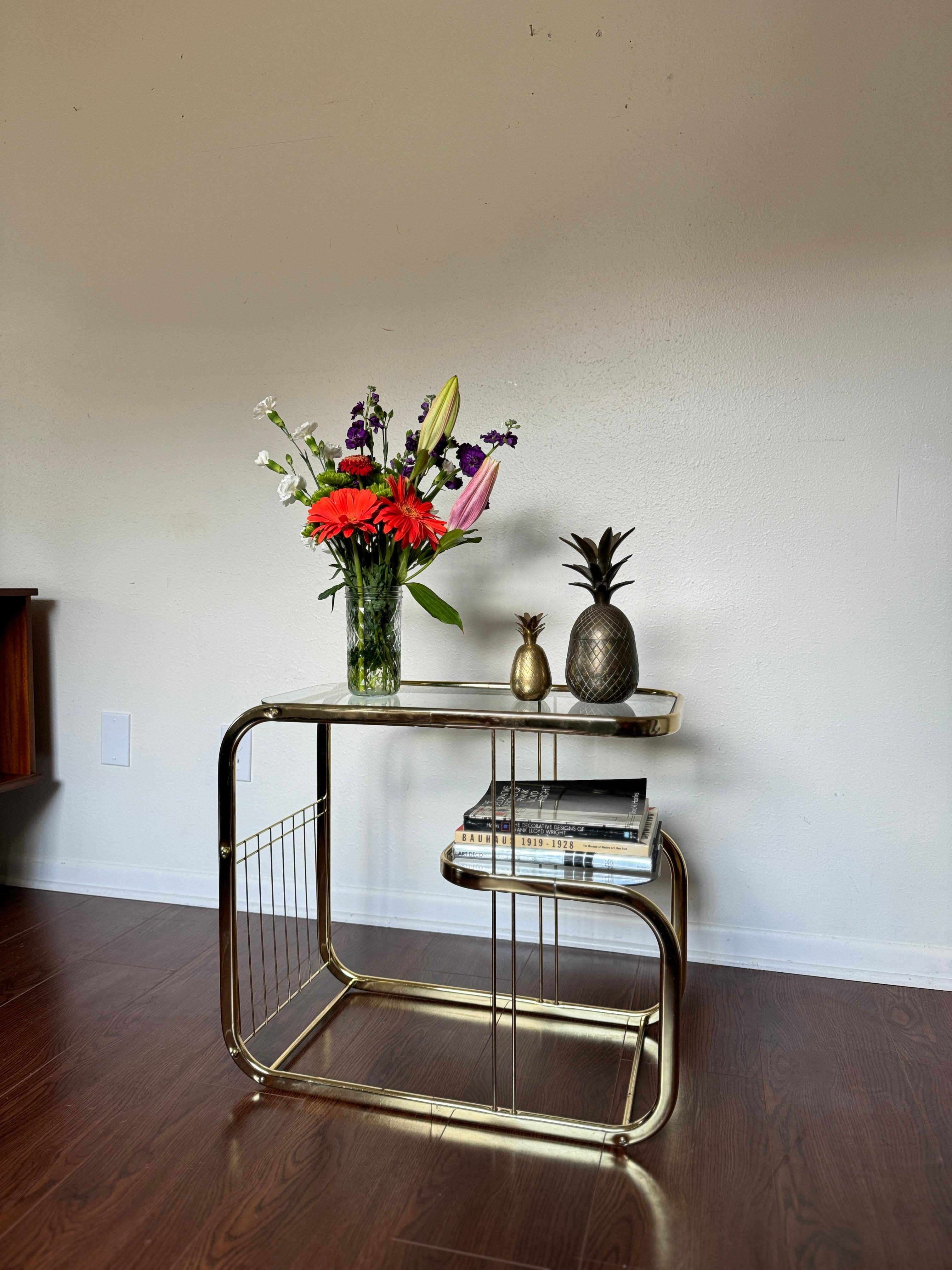 Brass and glass vintage bar cart in the style of Milo Baughman. 2