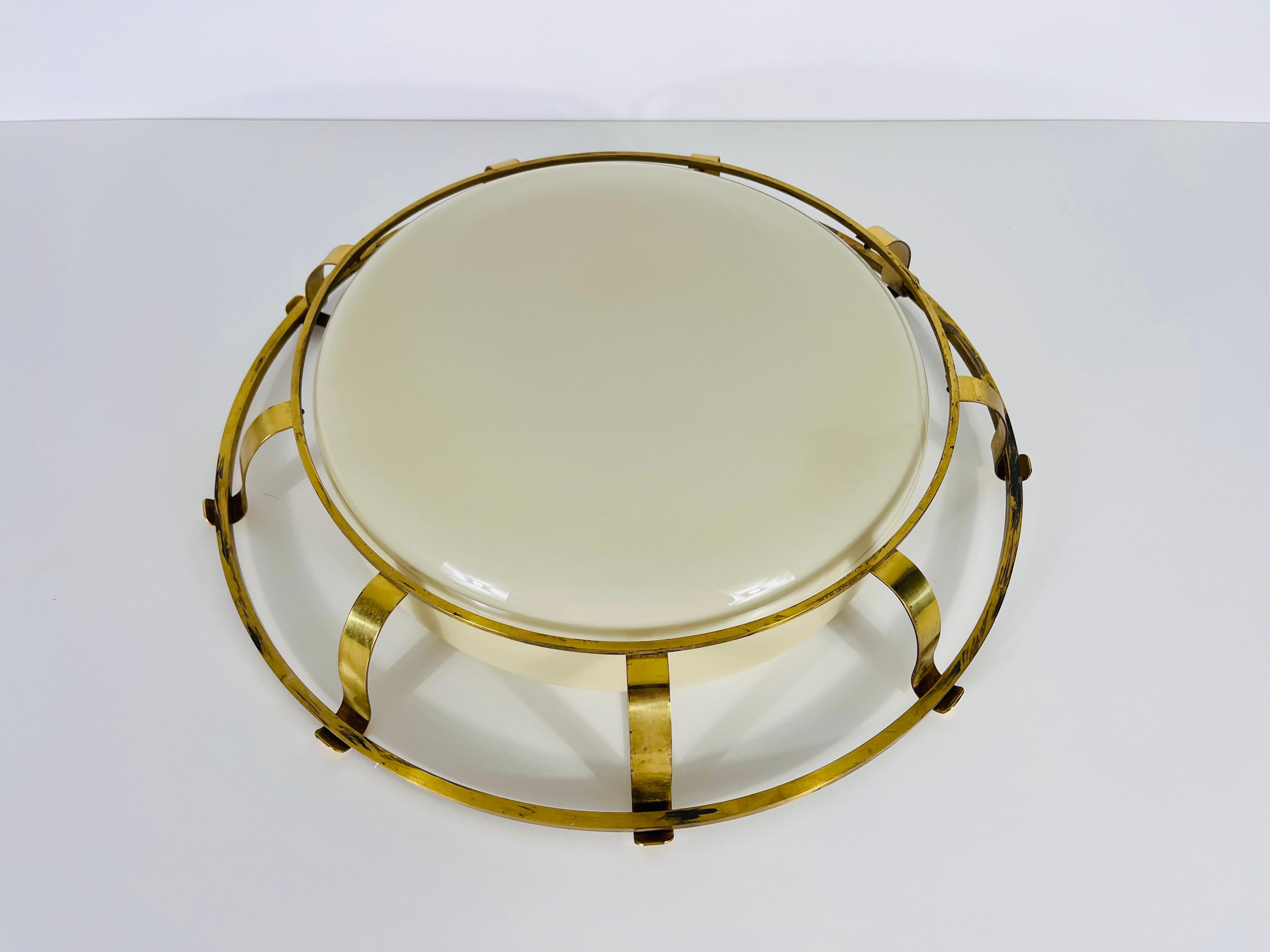 Mid-20th Century Brass and Glass Wall Lamp or Flush Mount, Italy, 1960s For Sale