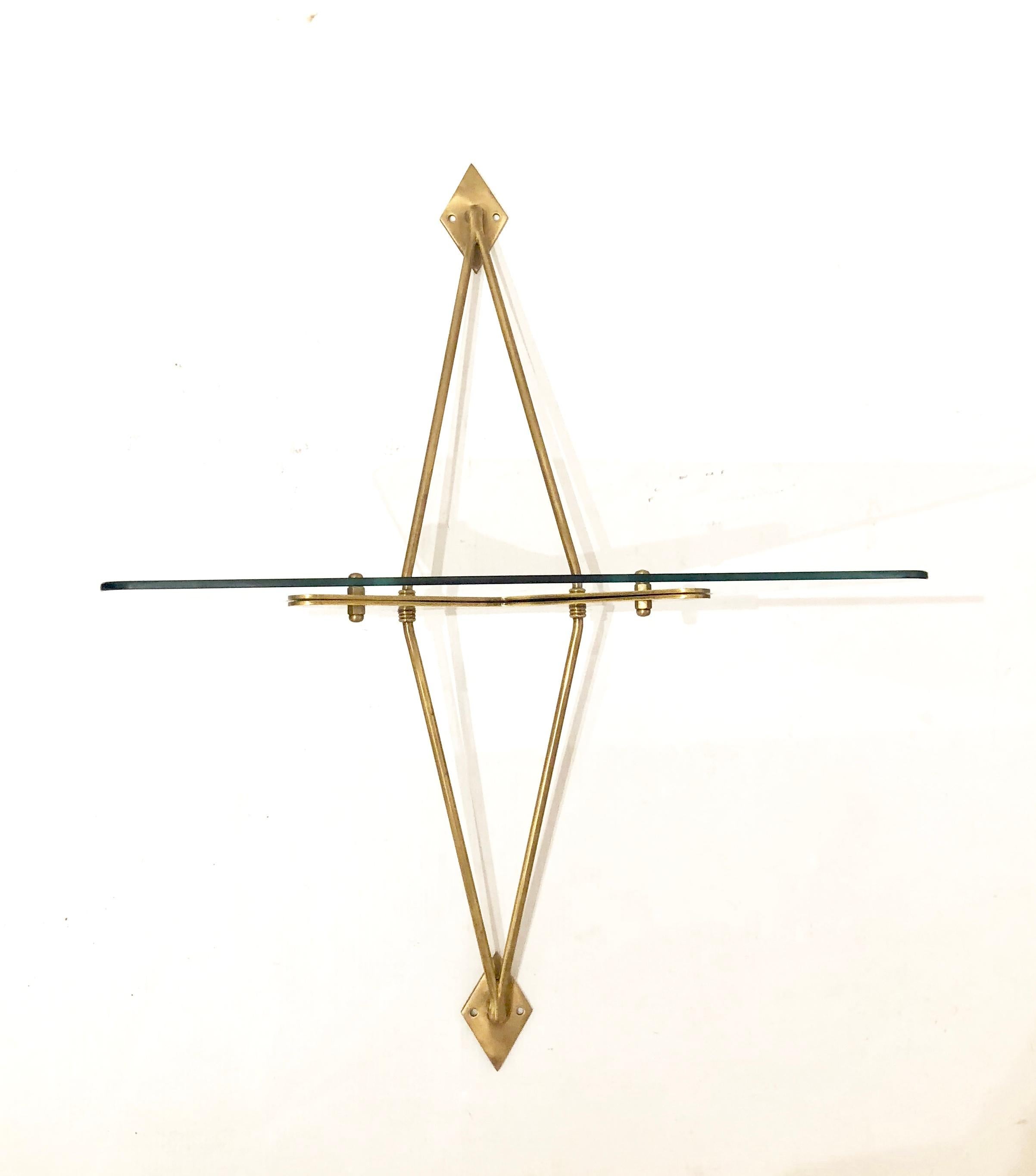Italian Brass and Glass Wall-Mounted Angle Display Shelf Attributed to Fontana Arte