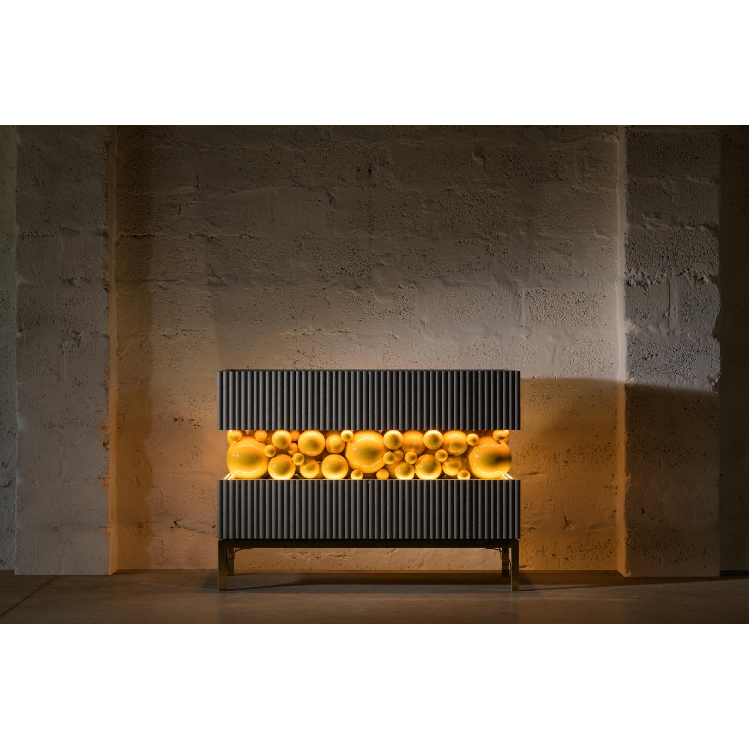 Brass And Gloss Paint Bubbles Decorative Sideboard by PANOPTIKUM COLLECTIONS In New Condition For Sale In Geneve, CH