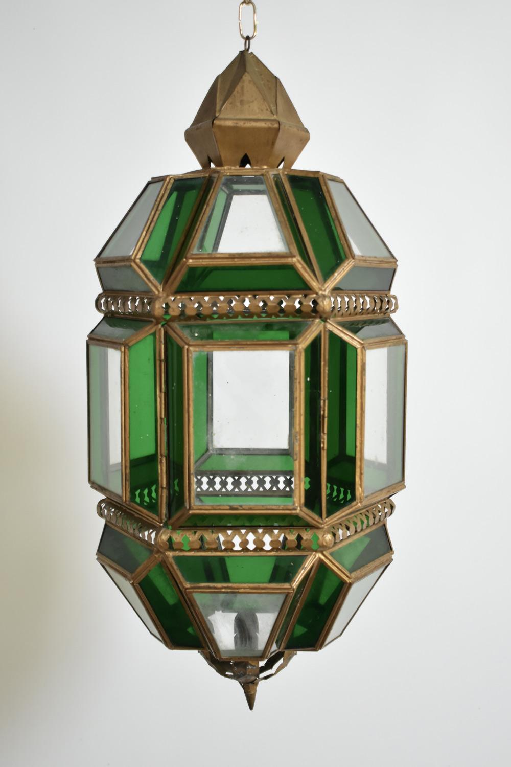 Lámpara de techo de latón y cristal verde, años 70. en Excelente estado para la venta en Lisboa, PT