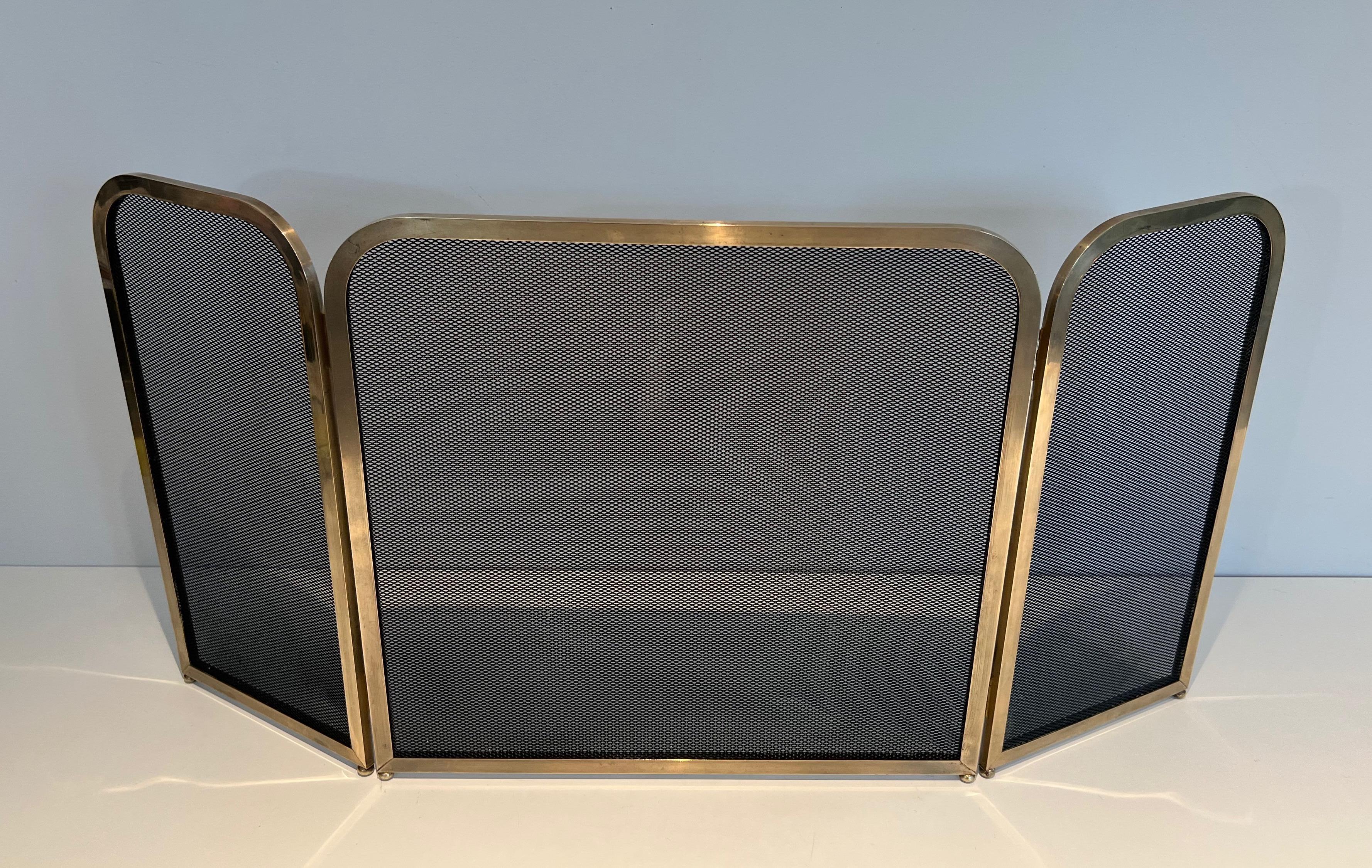 Brass and Grilling Fireplace Screen  For Sale 5