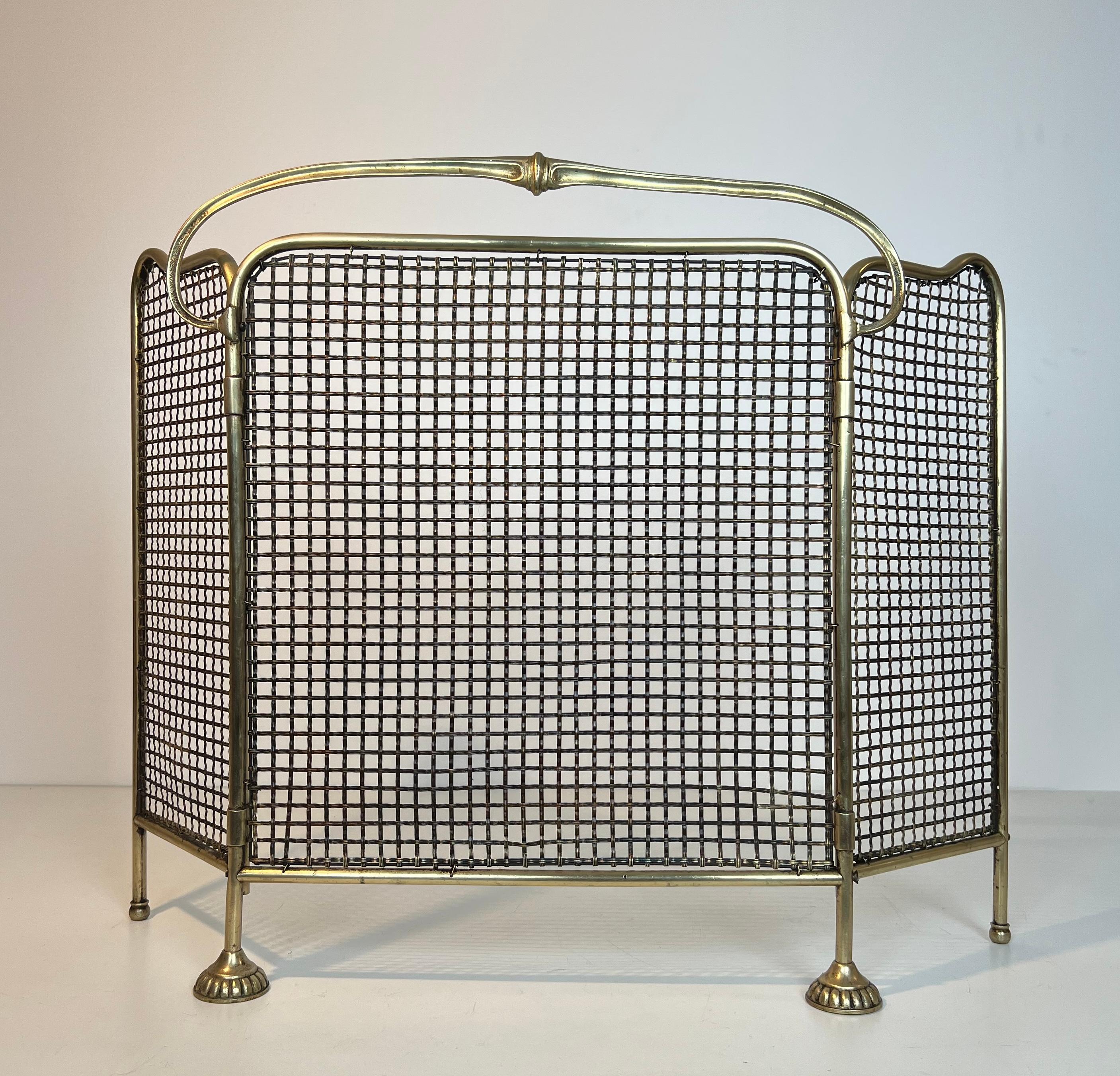 Écran de cheminée en laiton et grillage D'époque Art Nouveau. Circa 1900 en vente 5