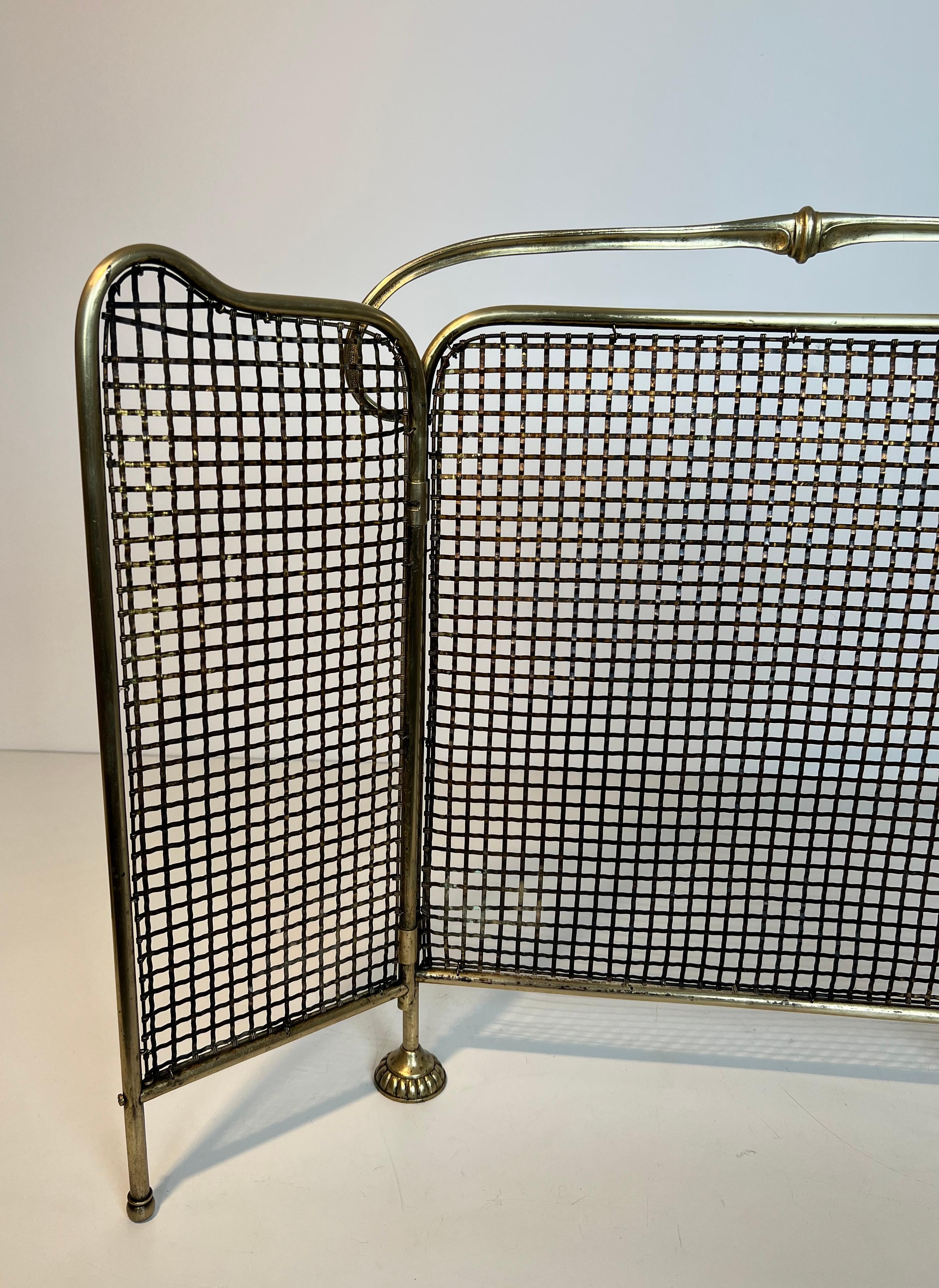 Écran de cheminée en laiton et grillage D'époque Art Nouveau. Circa 1900 en vente 10