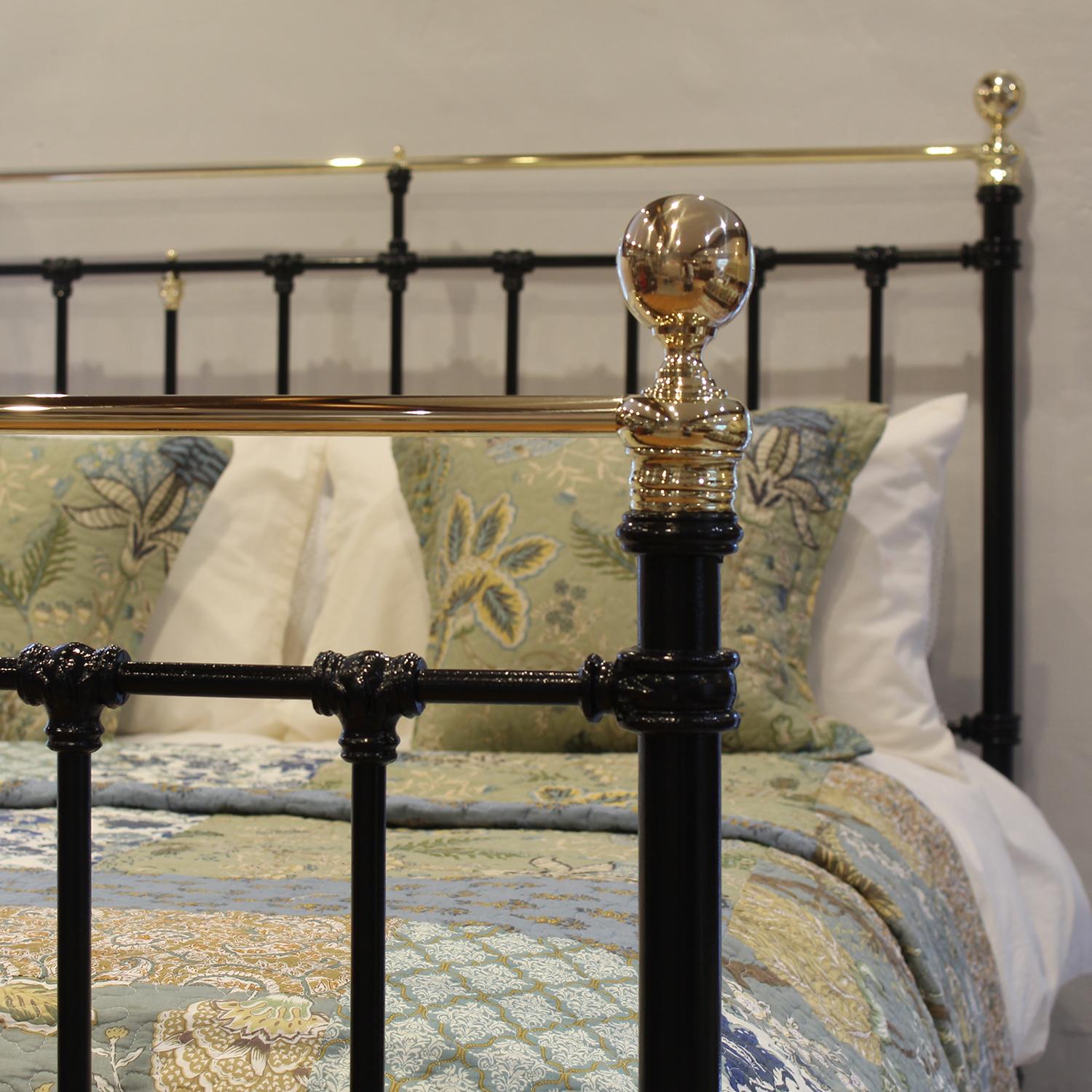 English Brass and Iron Antique Bed  in Black MK309