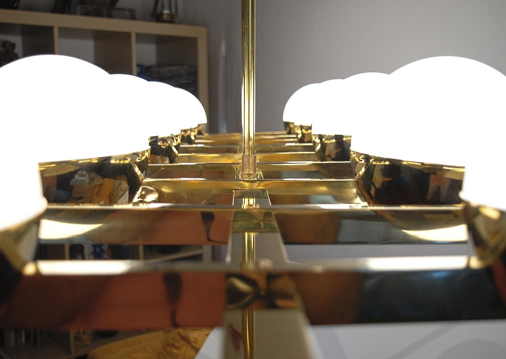 Contemporary Brass and Lattimo Glass Chandelier 10 Spheres Stilnovo Designed for Light Output