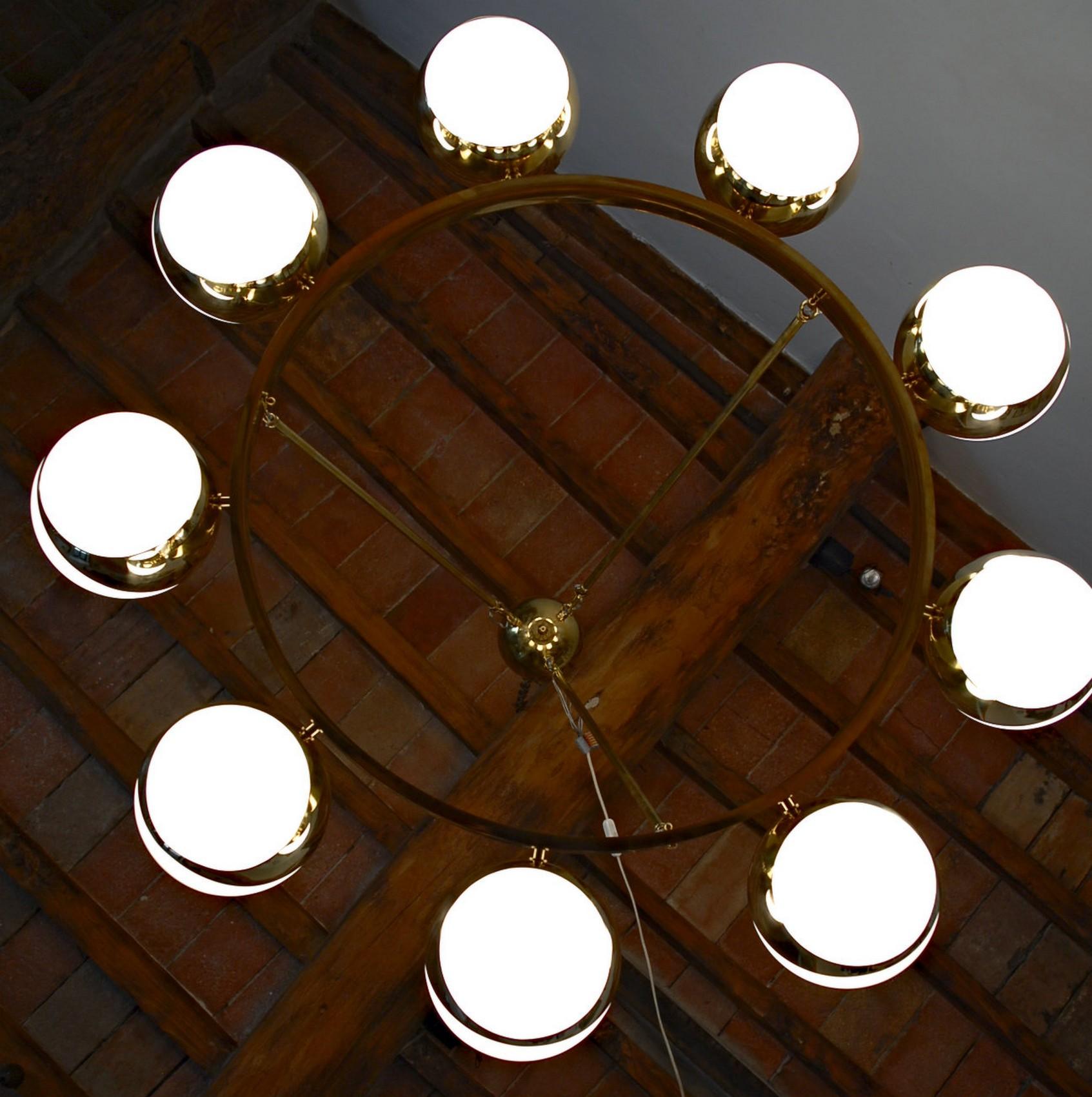 Brass and lattimo glass chandelier, 9 spheres Stilnovo Designed for light output 4