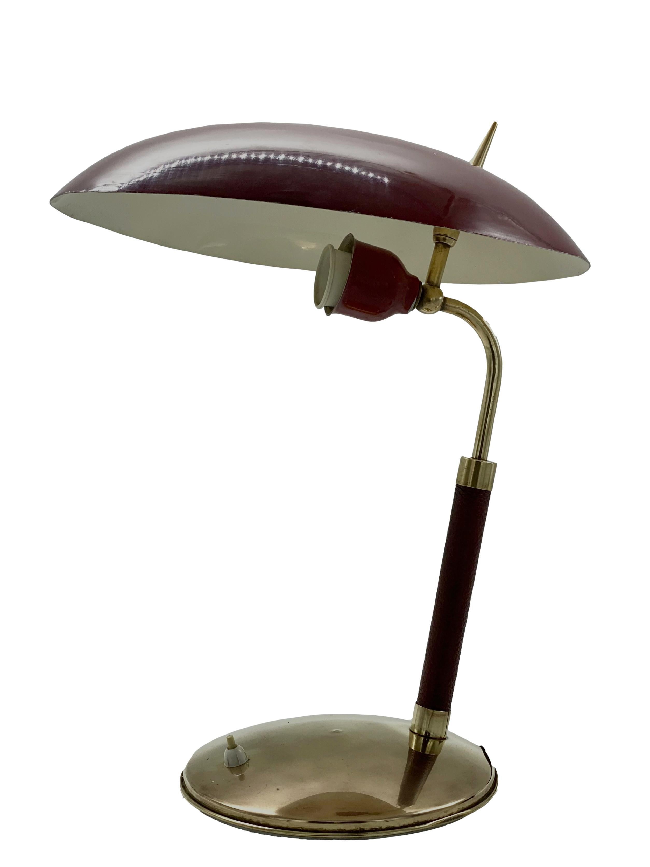 Mid-Century Modern Brass and Leather Table Lamp by Lumen, Italy 1950s