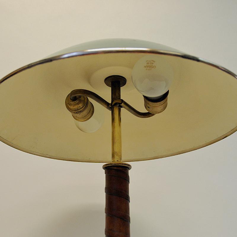 Brass and Leather Table Lamp by NK, 1940s, Sweden In Good Condition In Stockholm, SE