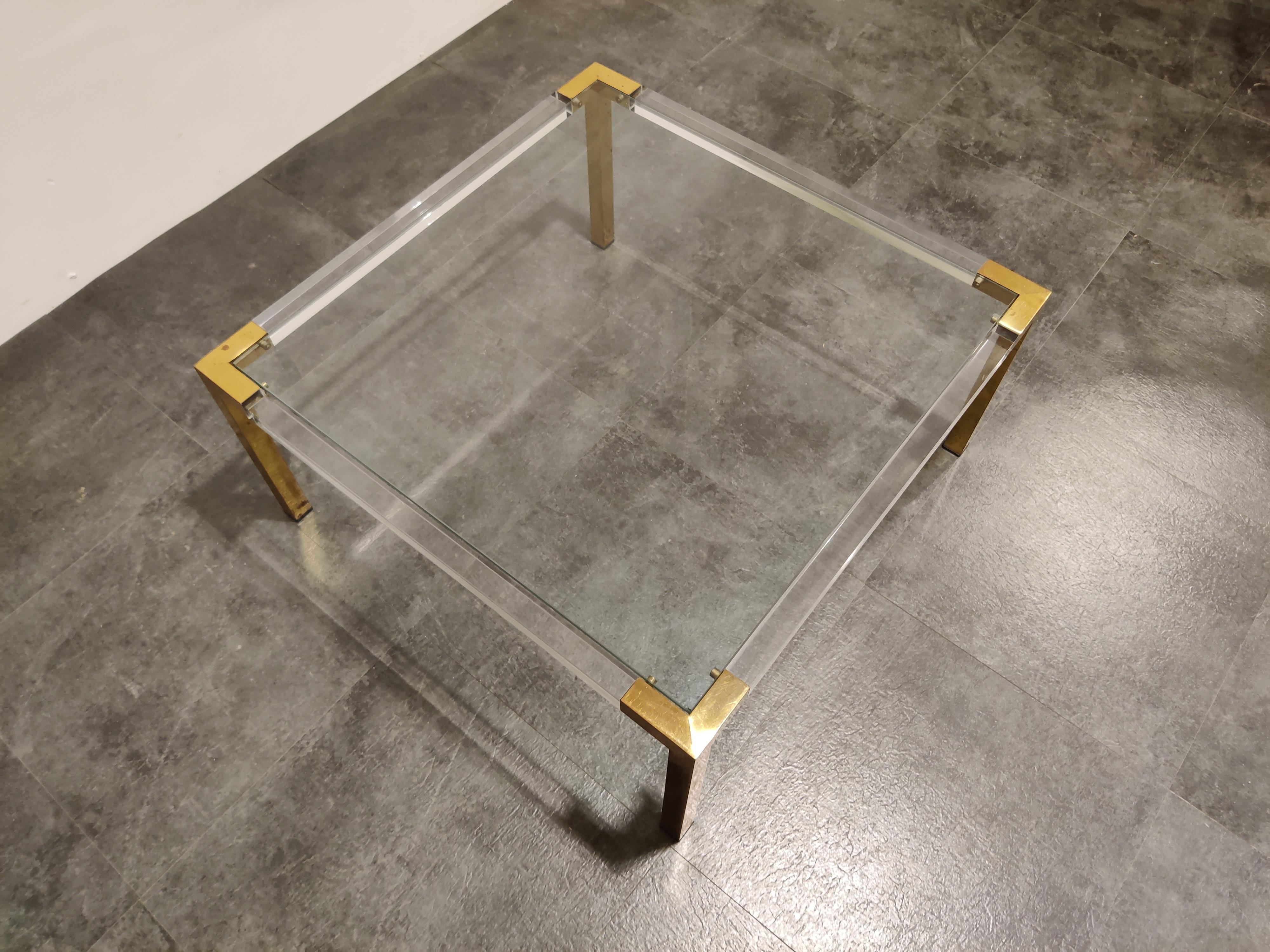 Brass and Lucite Coffee Table, 1970s In Good Condition In HEVERLEE, BE