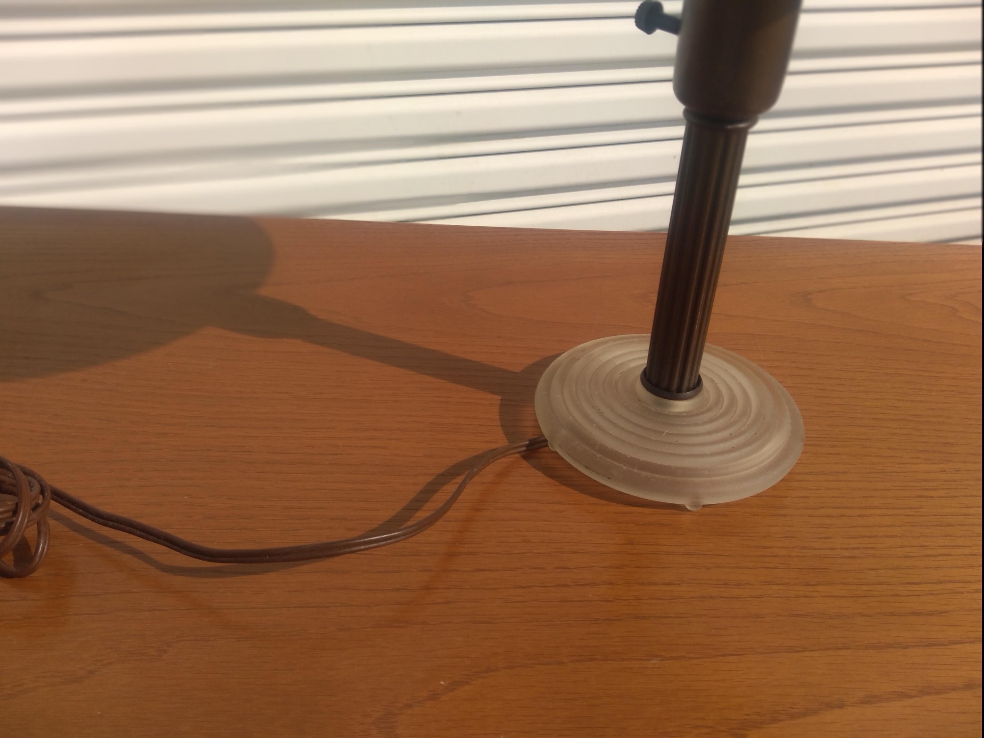 20th Century Brass and Lucite Flying Saucer Table Lamp For Sale