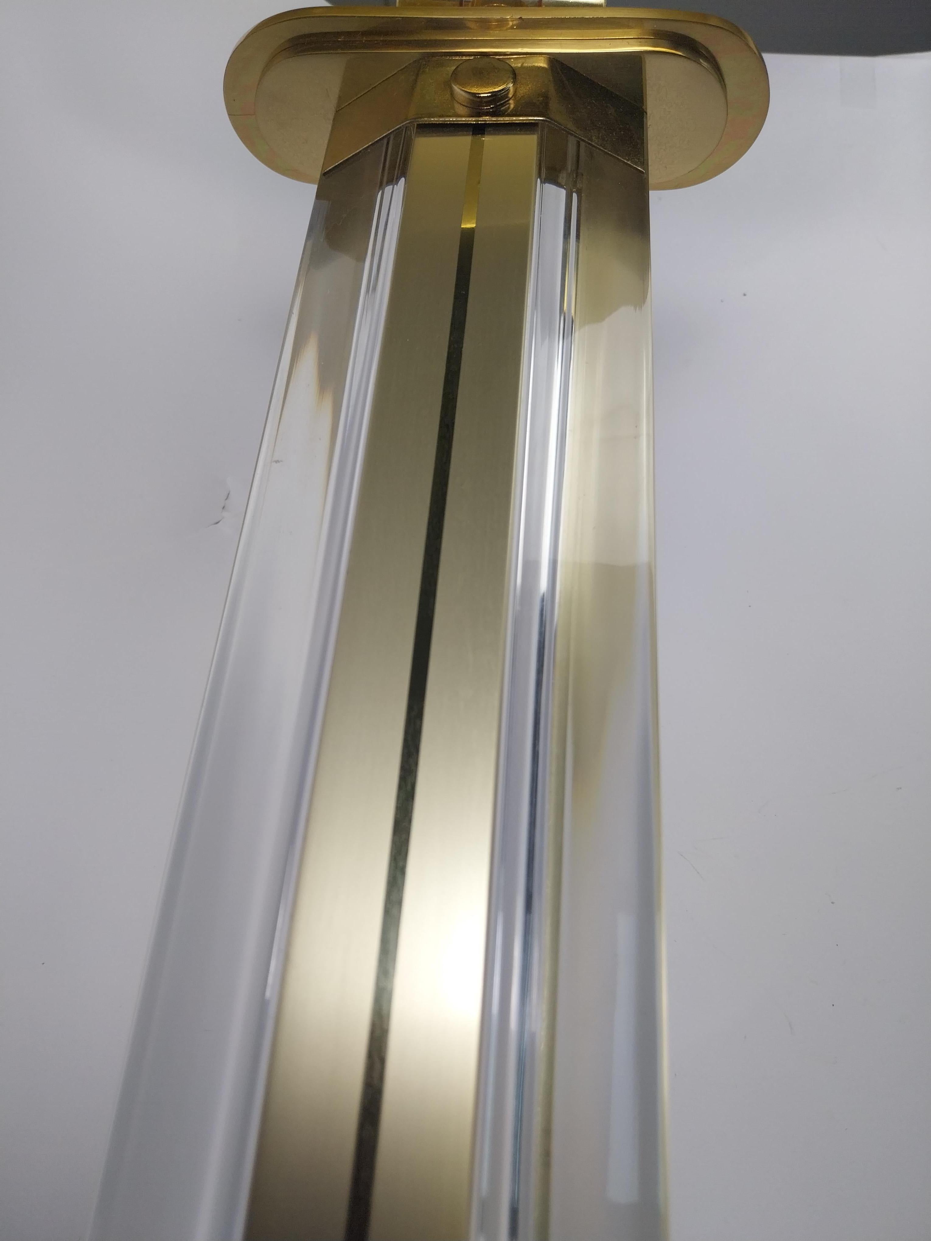 Italian Brass and lucite hollywood regency-style italian uplighter For Sale
