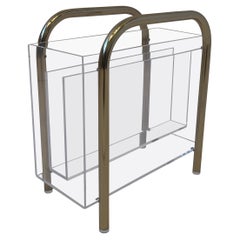 Porte-revues en laiton et lucite de Charles Hollis Jone