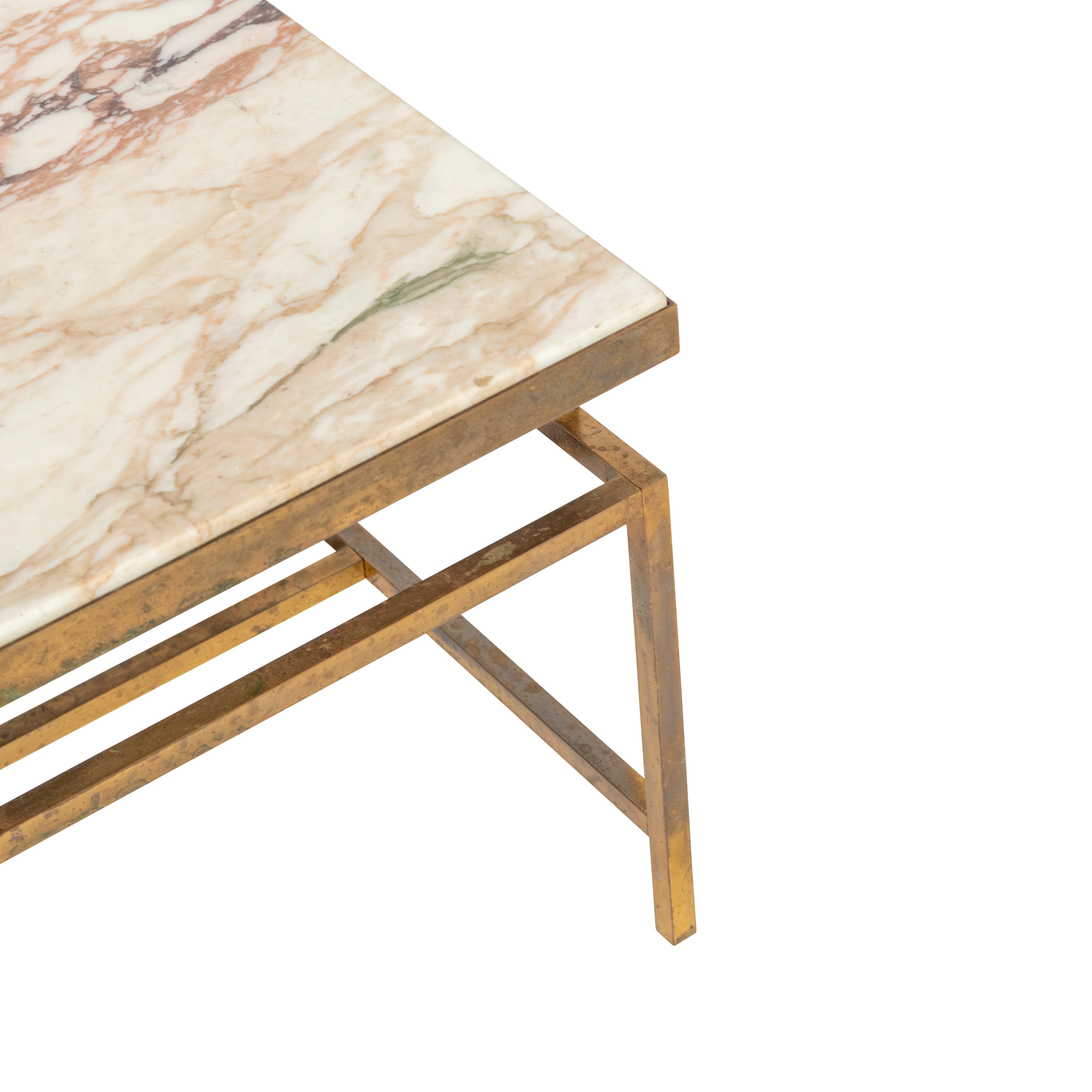 italien Table basse en laiton et marbre, Italie circa 1950 en vente