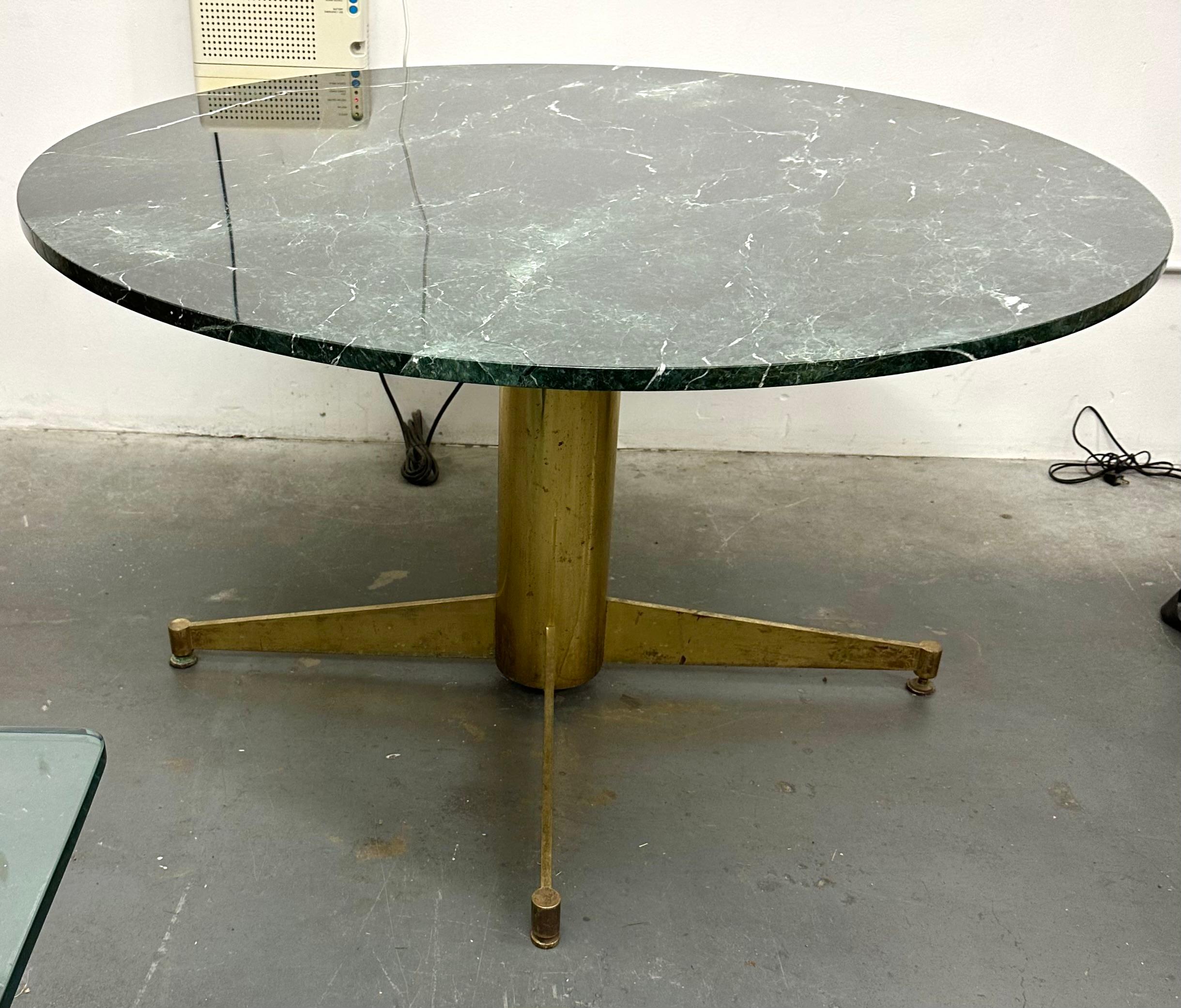 Brass and Marble Dining Table by Ignazio Gardella In Good Condition For Sale In Brooklyn, NY