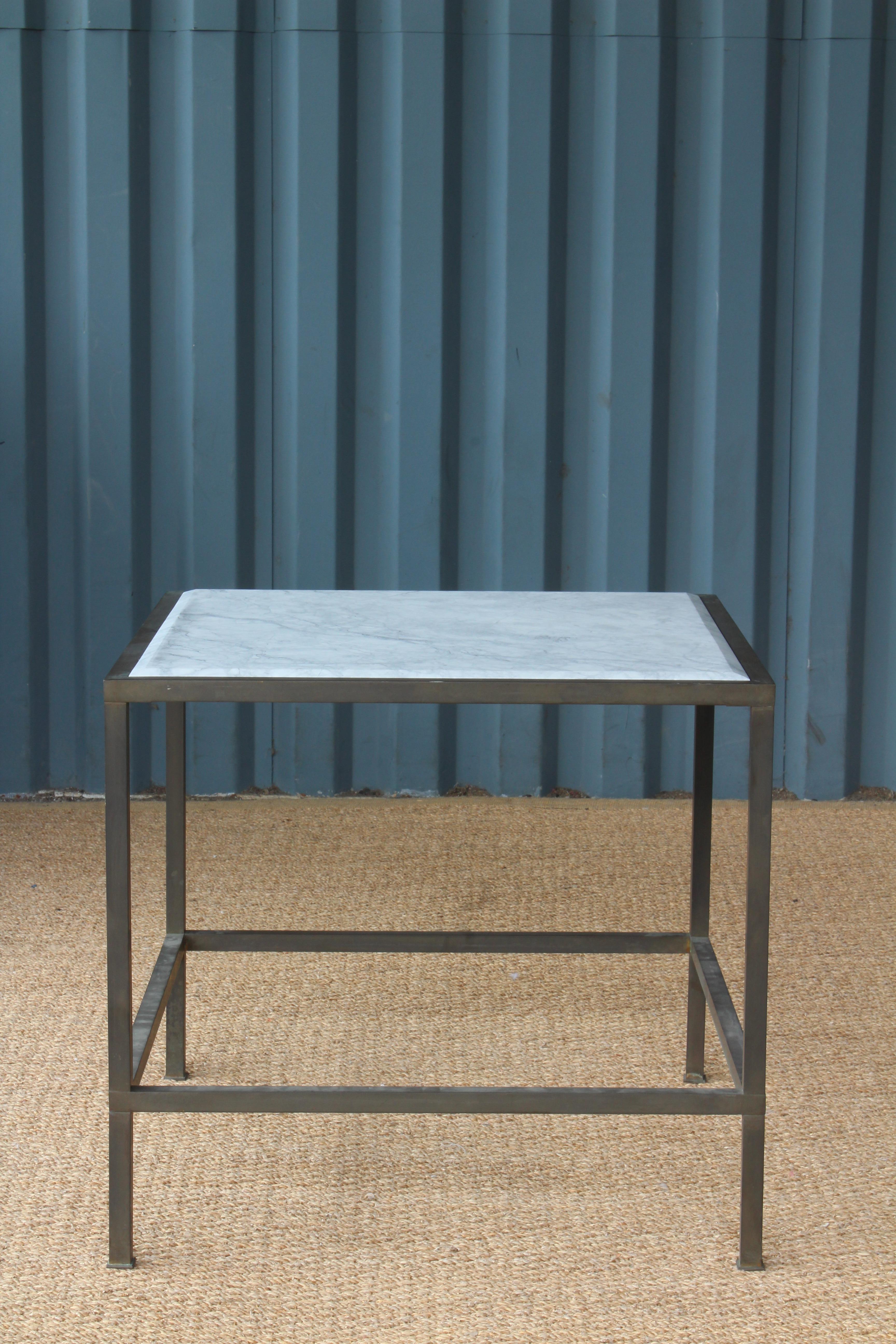 French Pair of Brass and Marble End Tables by Maison Jansen, France, 1950s.