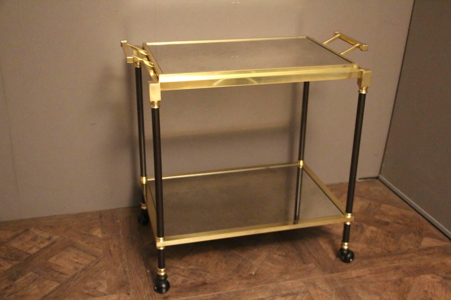 Brass and Mirror Italian Serving Bar Cart with Removable Tray In Excellent Condition In Saint-Ouen, FR