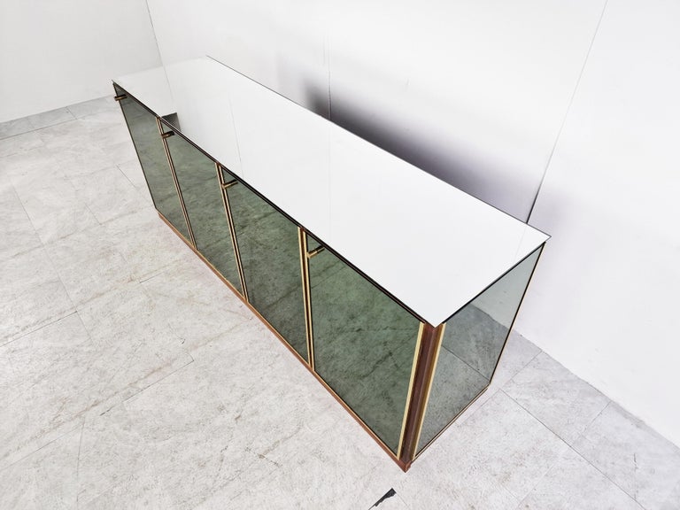 Brass and Mirrored Renato Zevi Sideboard, 1970s For Sale 1