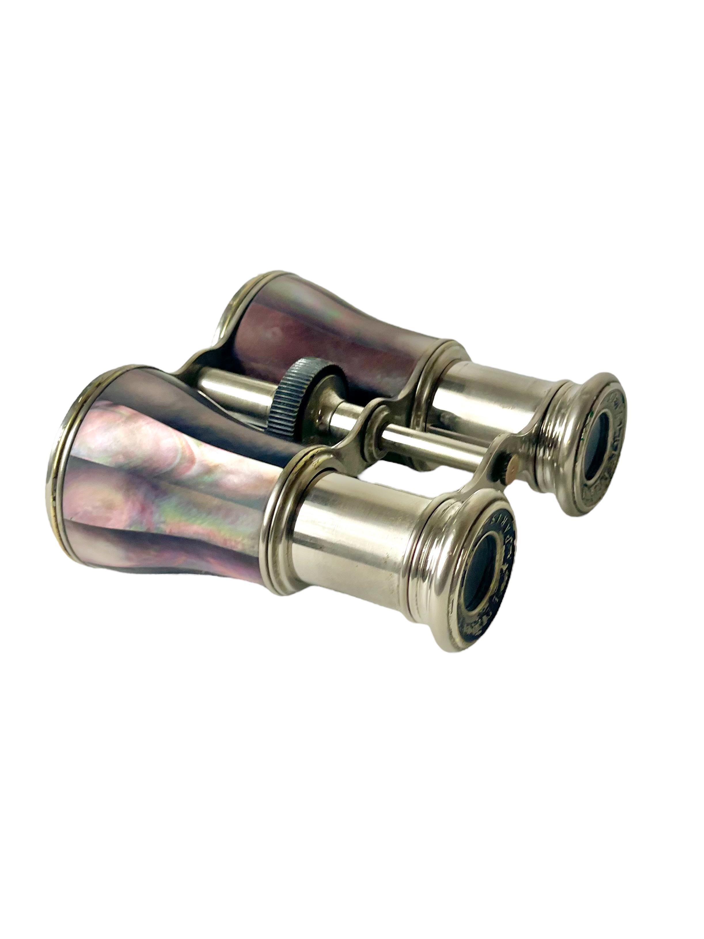 Brass and Mother of Pearl Opera Glasses In Good Condition For Sale In LA CIOTAT, FR