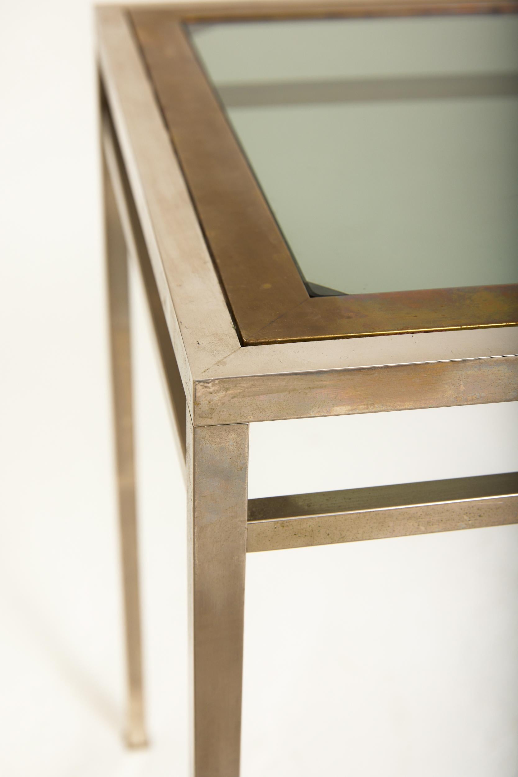Laiton Table d'appoint en laiton et nickel en vente