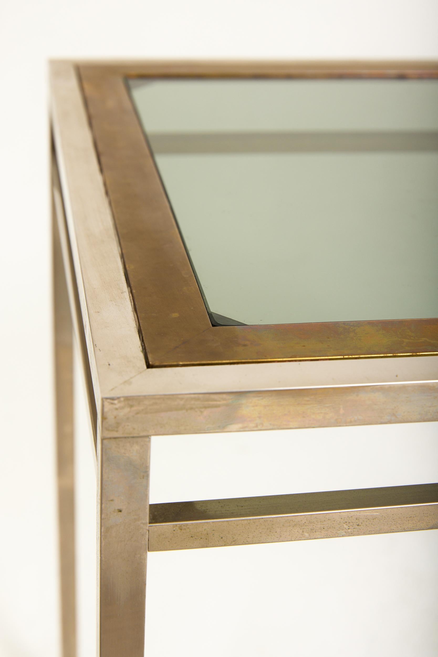 Table d'appoint en laiton et nickel en vente 1