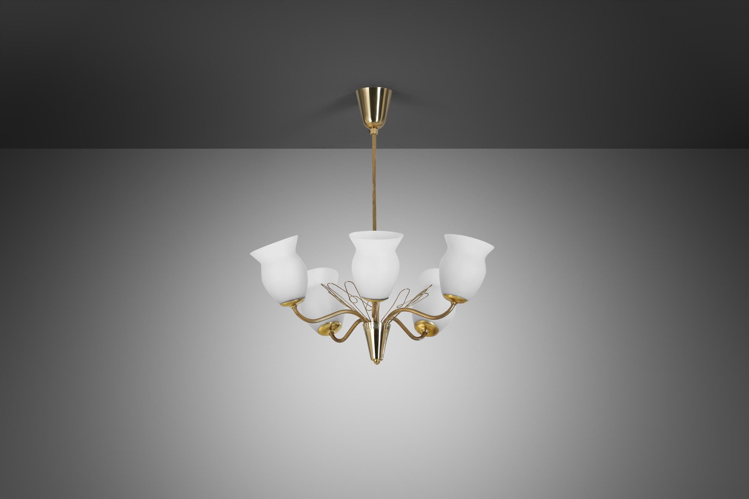 Brass and Opal Glass Chandelier by Idman Oy, Finland Mid-20th Century In Good Condition For Sale In Utrecht, NL