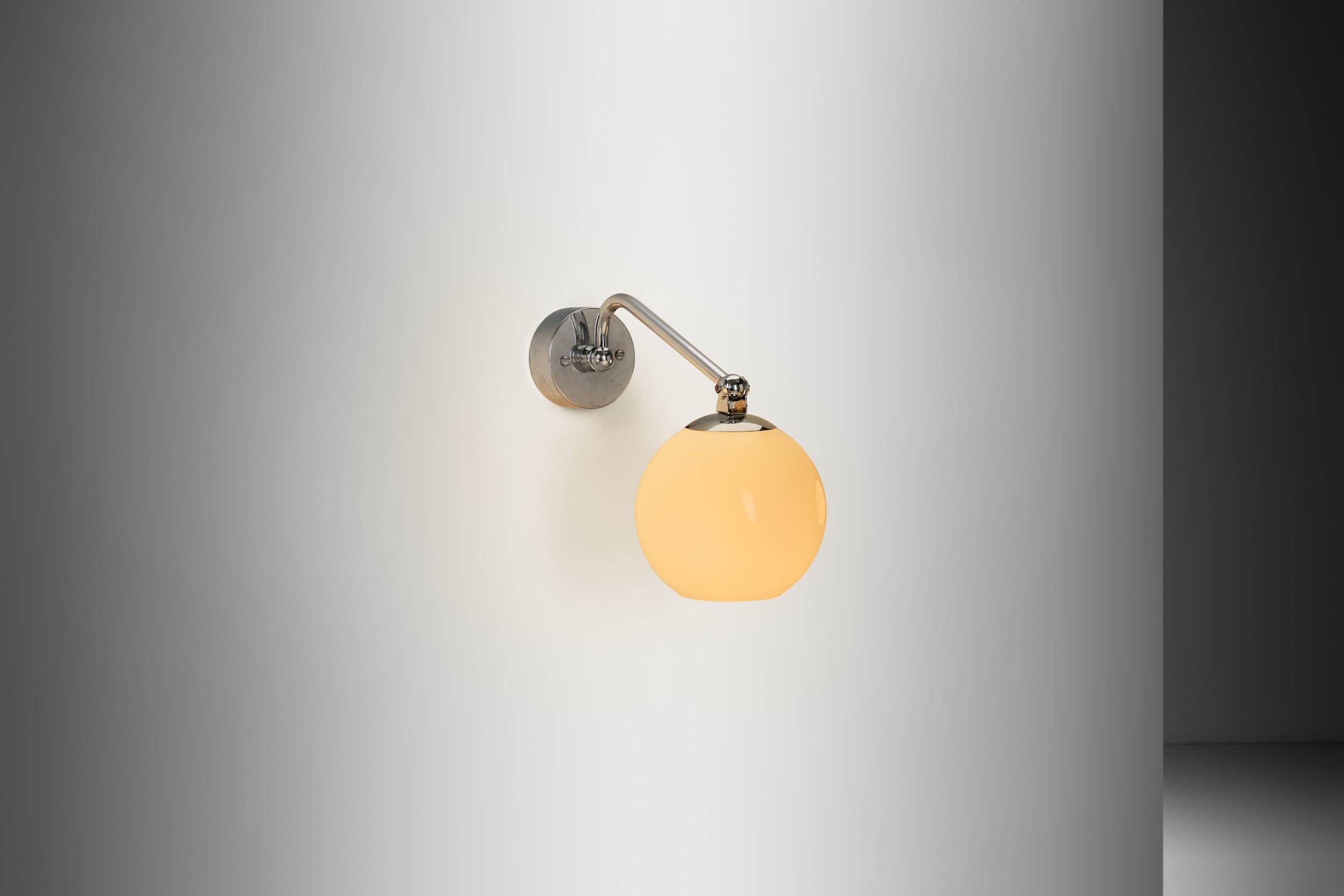 Paavo Tynell, il più famoso industrial designer finlandese, è conosciuto come 