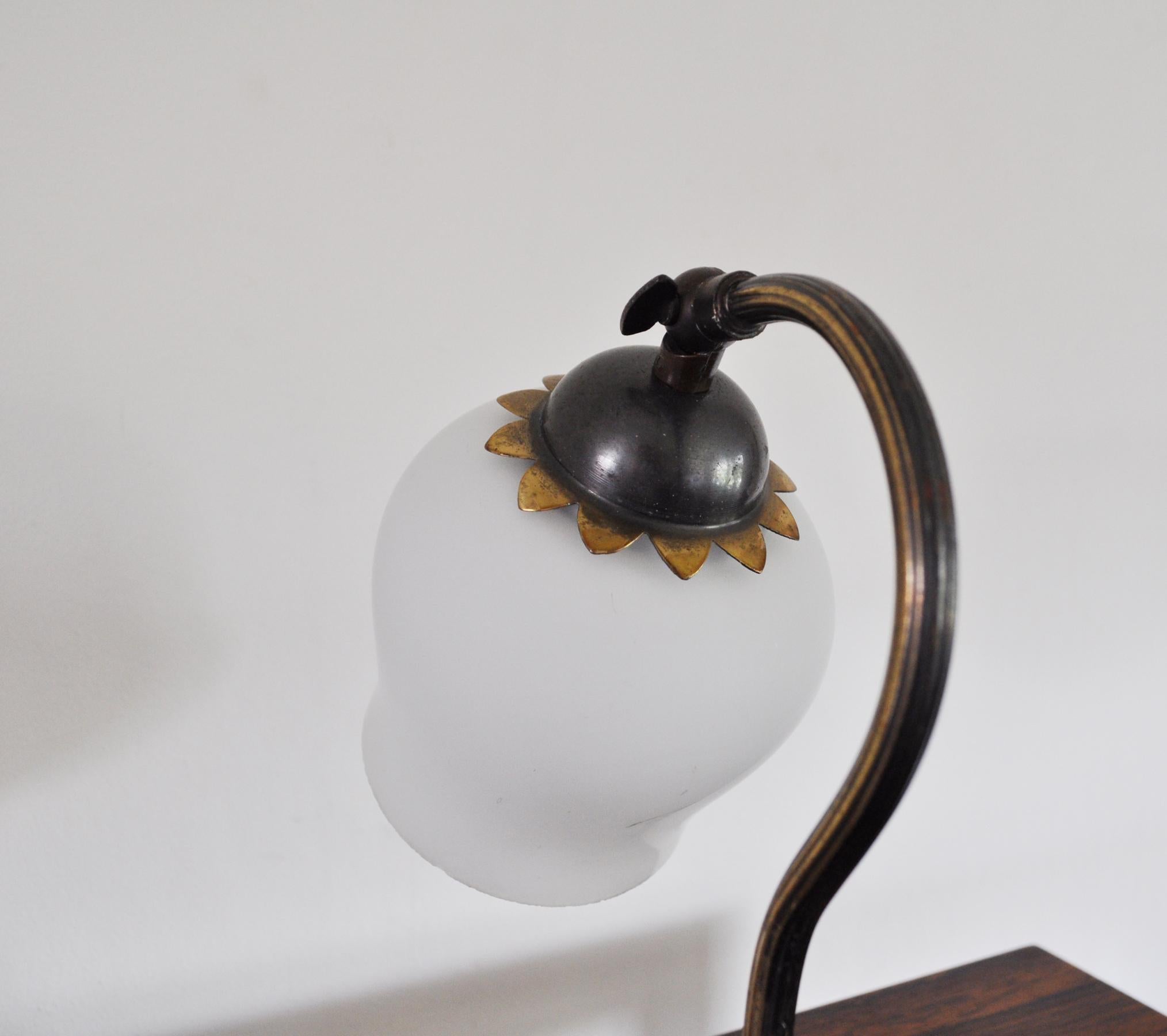 Brass and Opaline Glass Art Deco Table Lamp, Scandinavia, 1930s For Sale 1