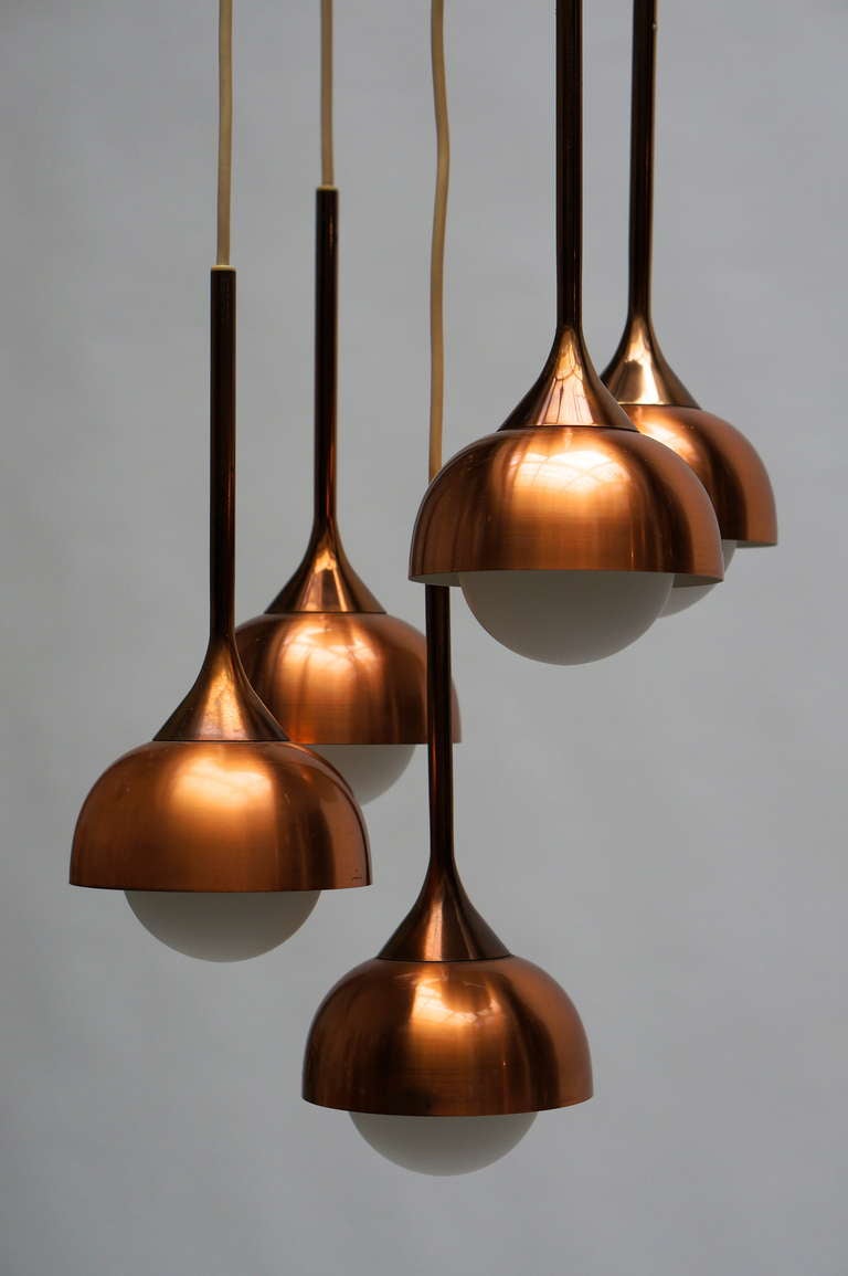 Brass and Opaline Glass Pendant Light In Good Condition For Sale In Antwerp, BE