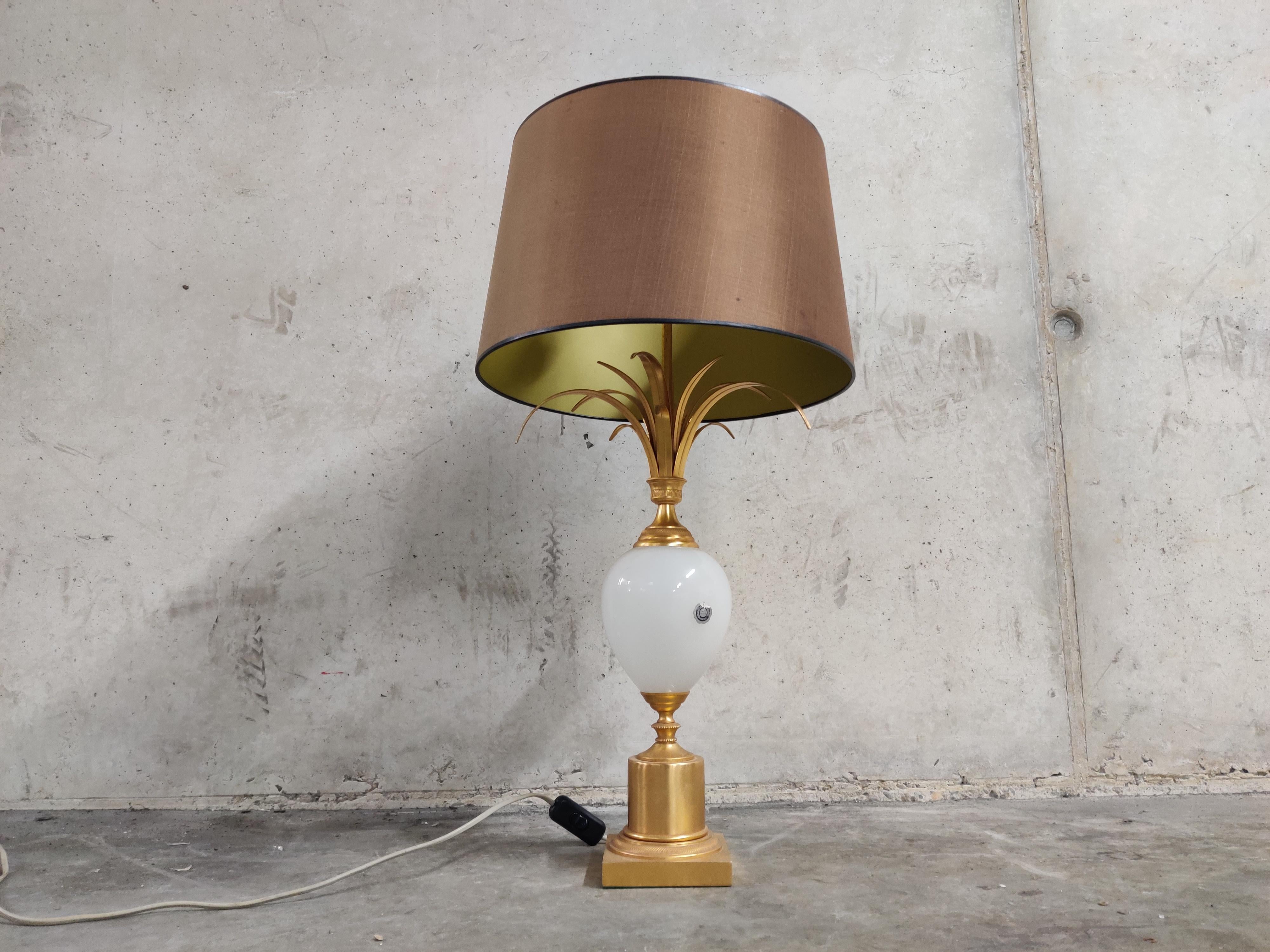 Mid-20th Century Brass and Opaline Pineapple Leaf Table Lamp, 1960s For Sale