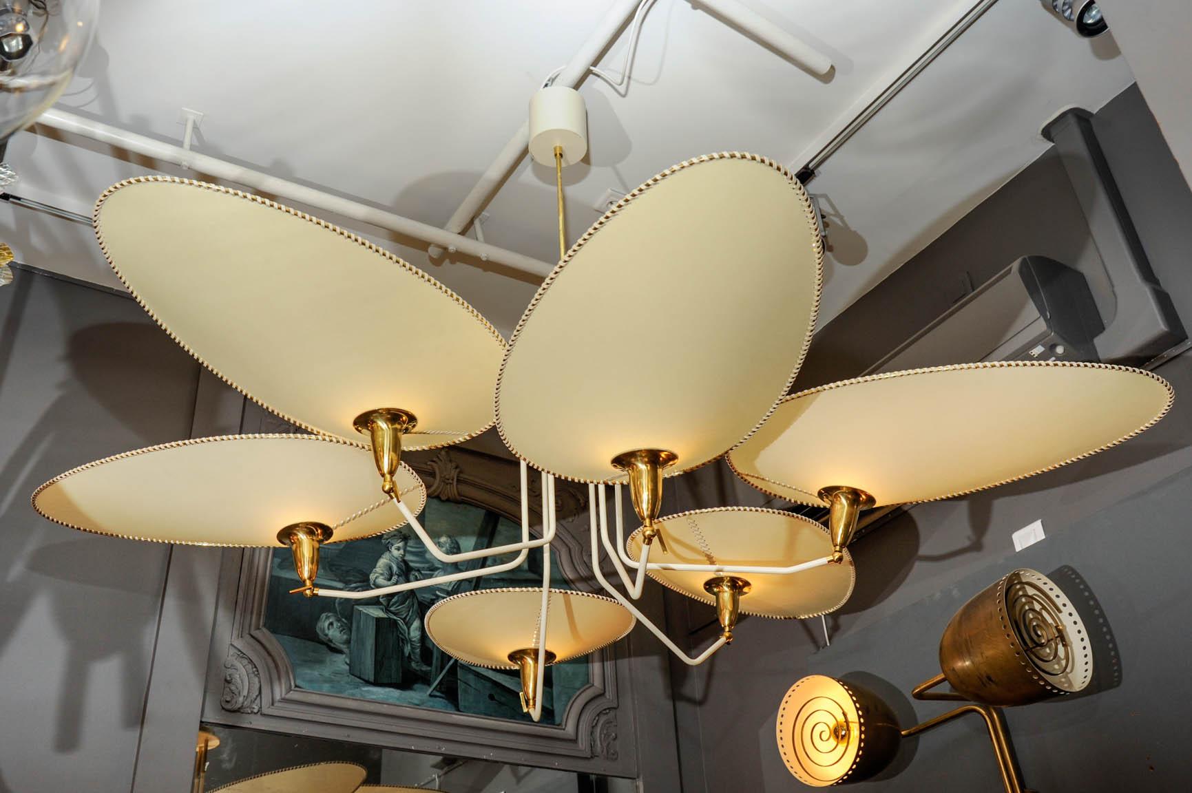 Brass and Parchment Paper Chandelier by Diego Mardegan for Glustin Luminaires In New Condition For Sale In Saint-Ouen, IDF