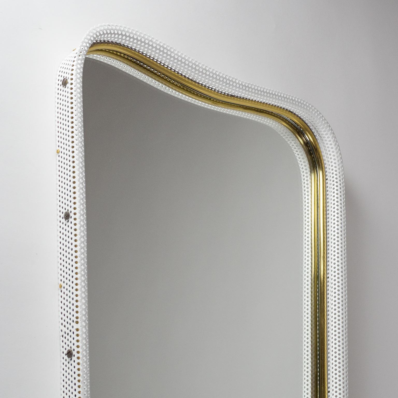 perforated mirror