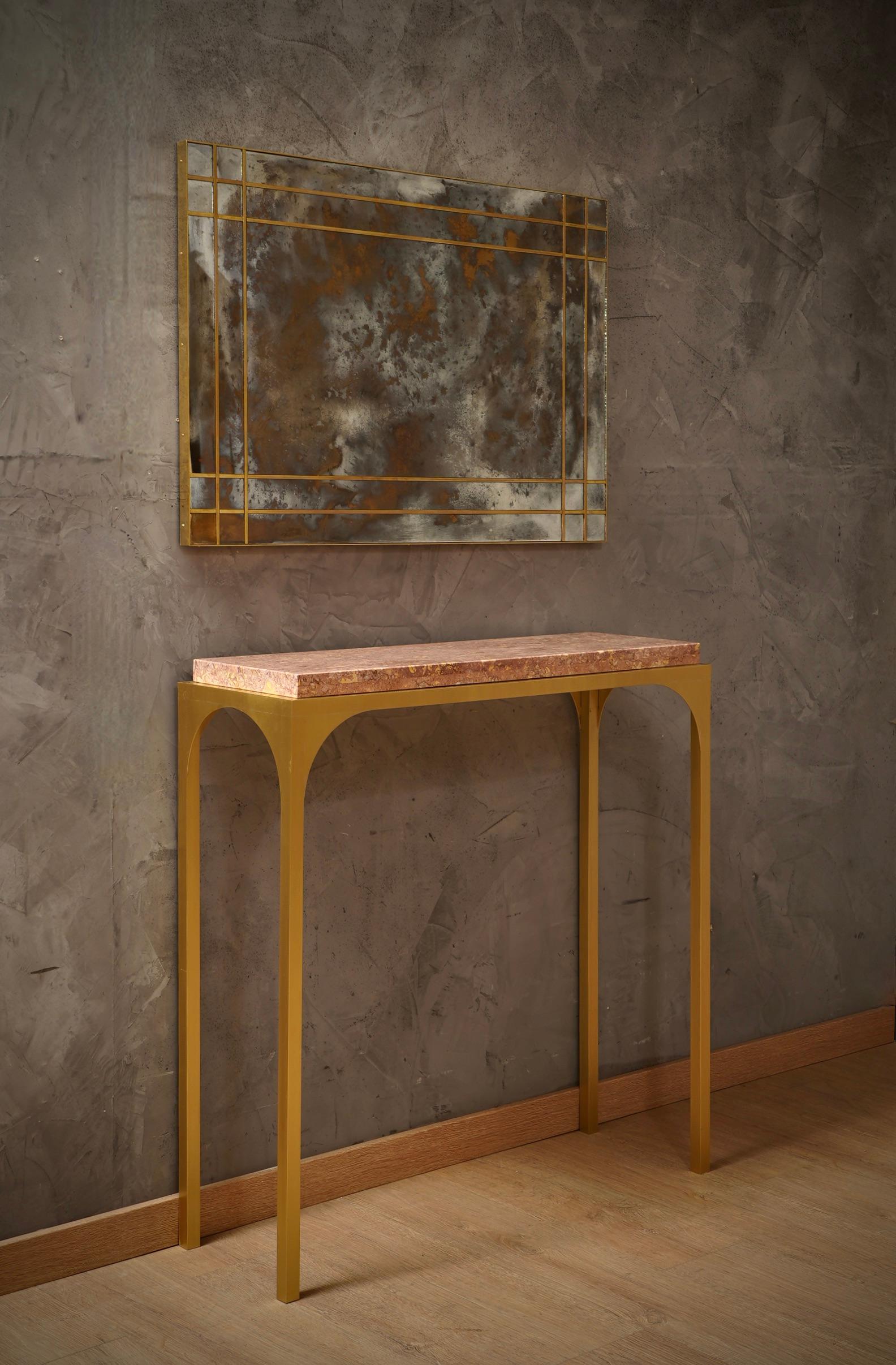 Raffinata ed elegante consolle in ottone e marmo 