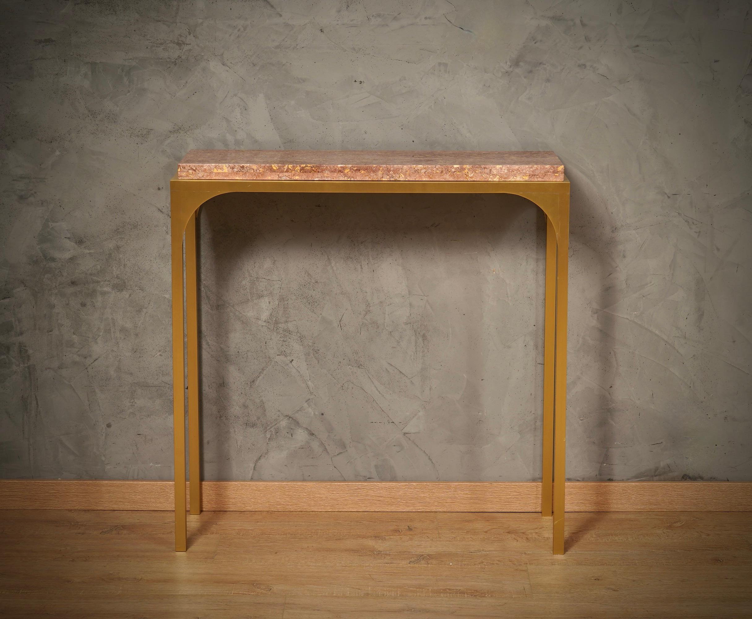 Tavolo consolle in ottone e marmo rosa, 2000 in vendita 2