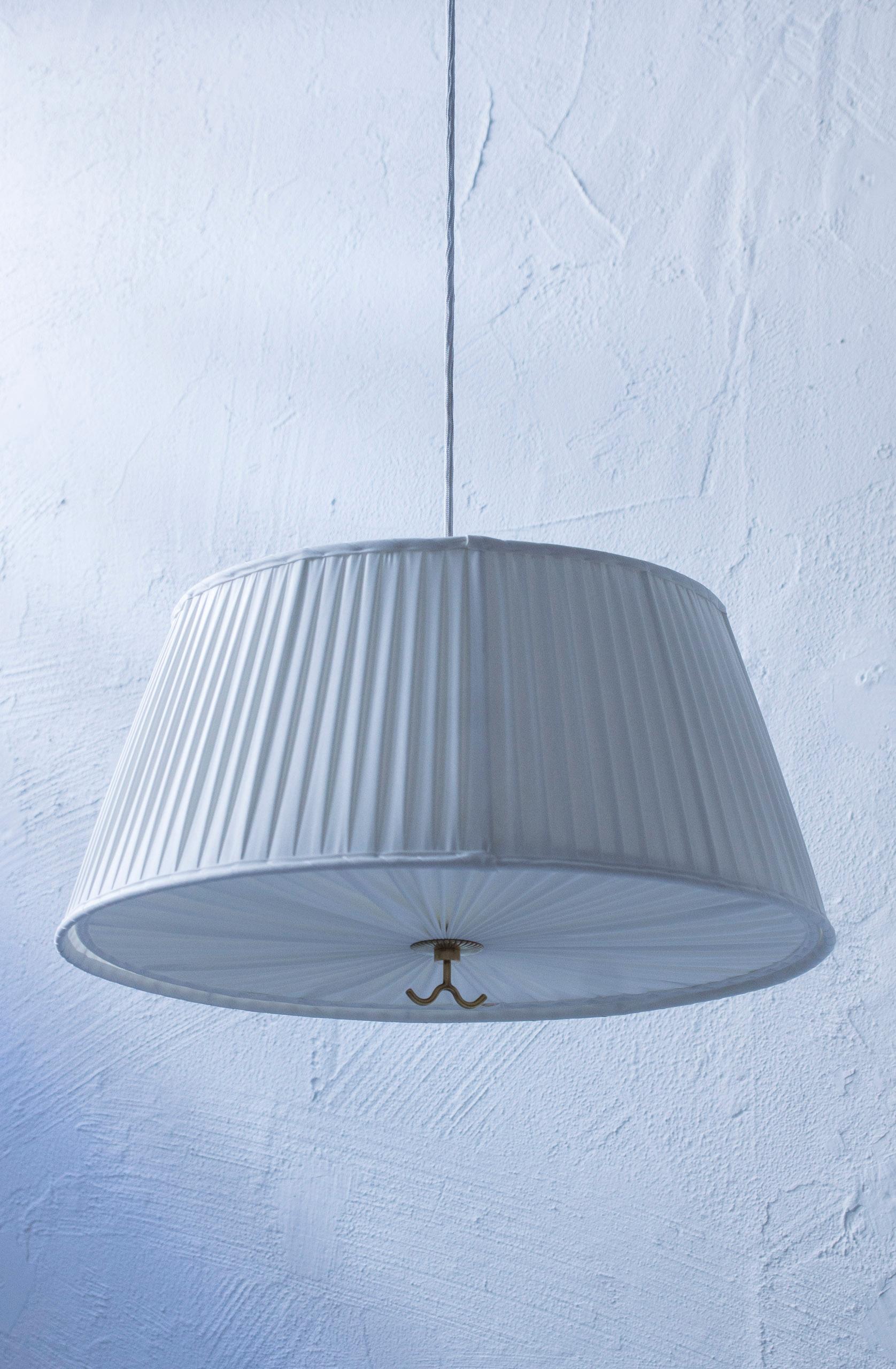 Brass and Pleated Fabric Ceiling Lamp 11558 by Harald Notini, Böhlmarks, Sweden 8