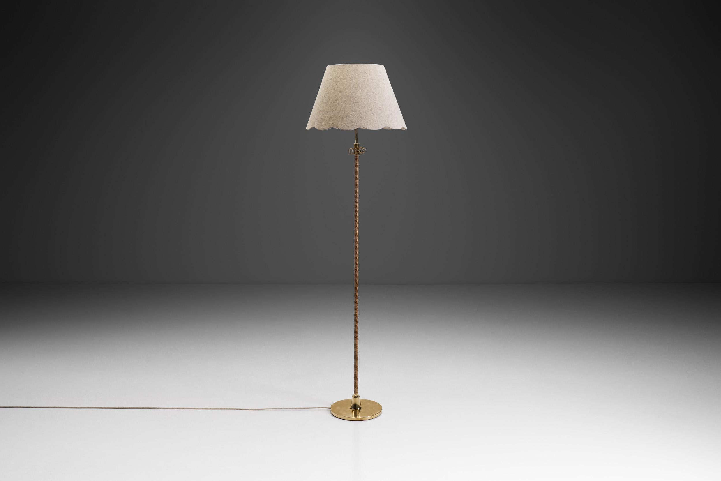Mid-Century Modern Brass and Rattan Floor Lamp with Spiral Decoration by Itsu, Finland 1950s