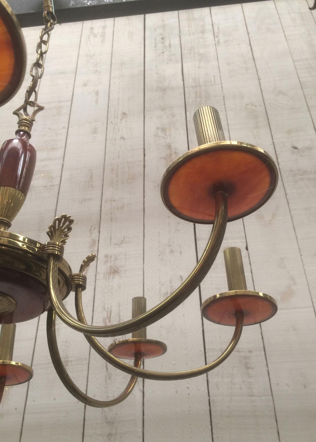 Brass and Red Lucite Chandelier, French, Circa 1940 In Good Condition For Sale In Marcq-en-Barœul, Hauts-de-France