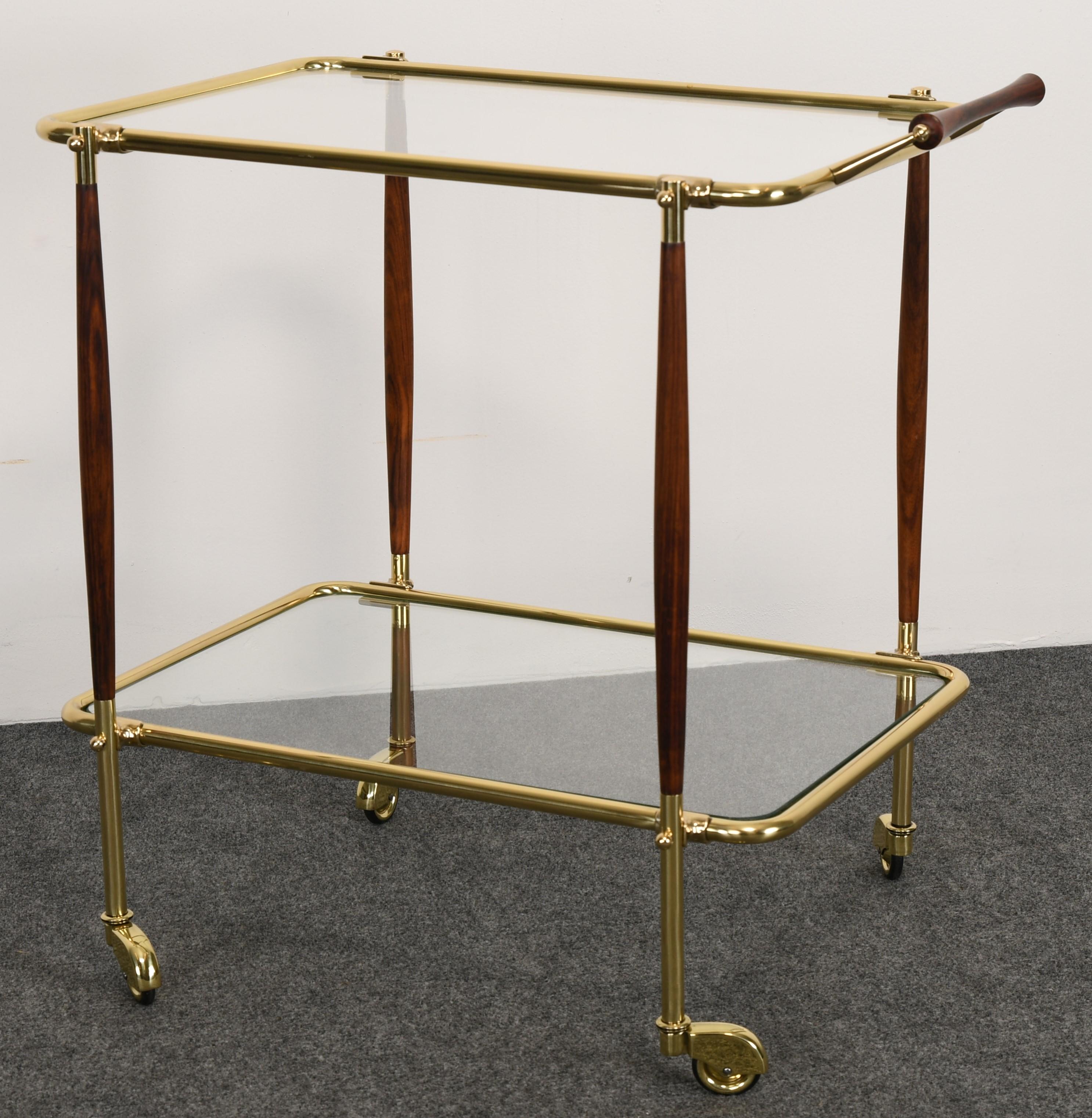 Brass and Rosewood Bar Cart in the manner of Cesare Lacca, 1960s In Good Condition In Hamburg, PA