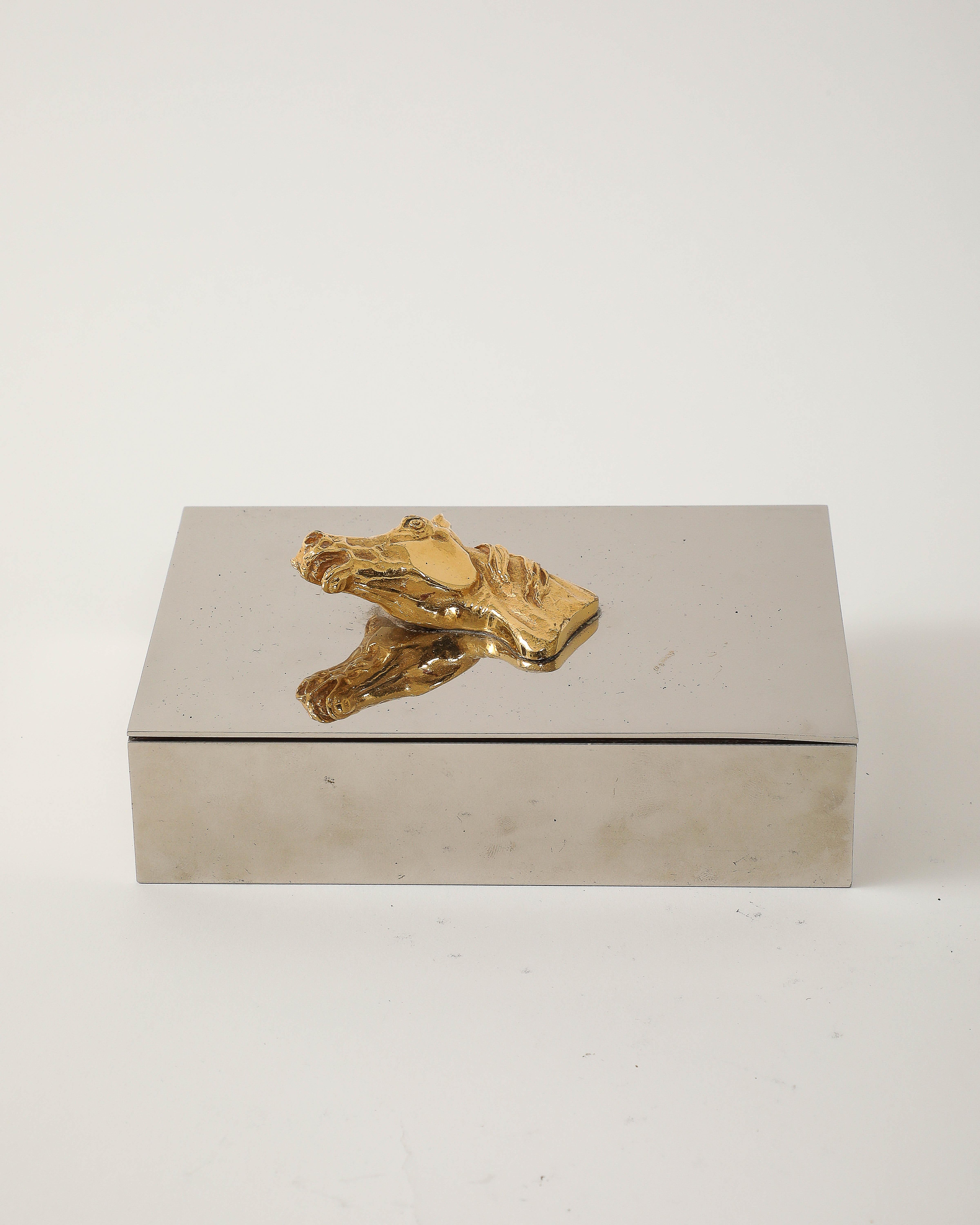 Brass and Silver Plated Box with Horse Decoration by Hermes, France, c. 1955 In Excellent Condition For Sale In New York City, NY