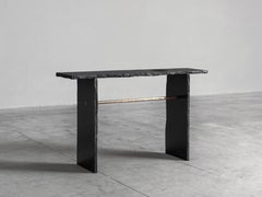Console sculptée en laiton et ardoise par Frederic Saulou