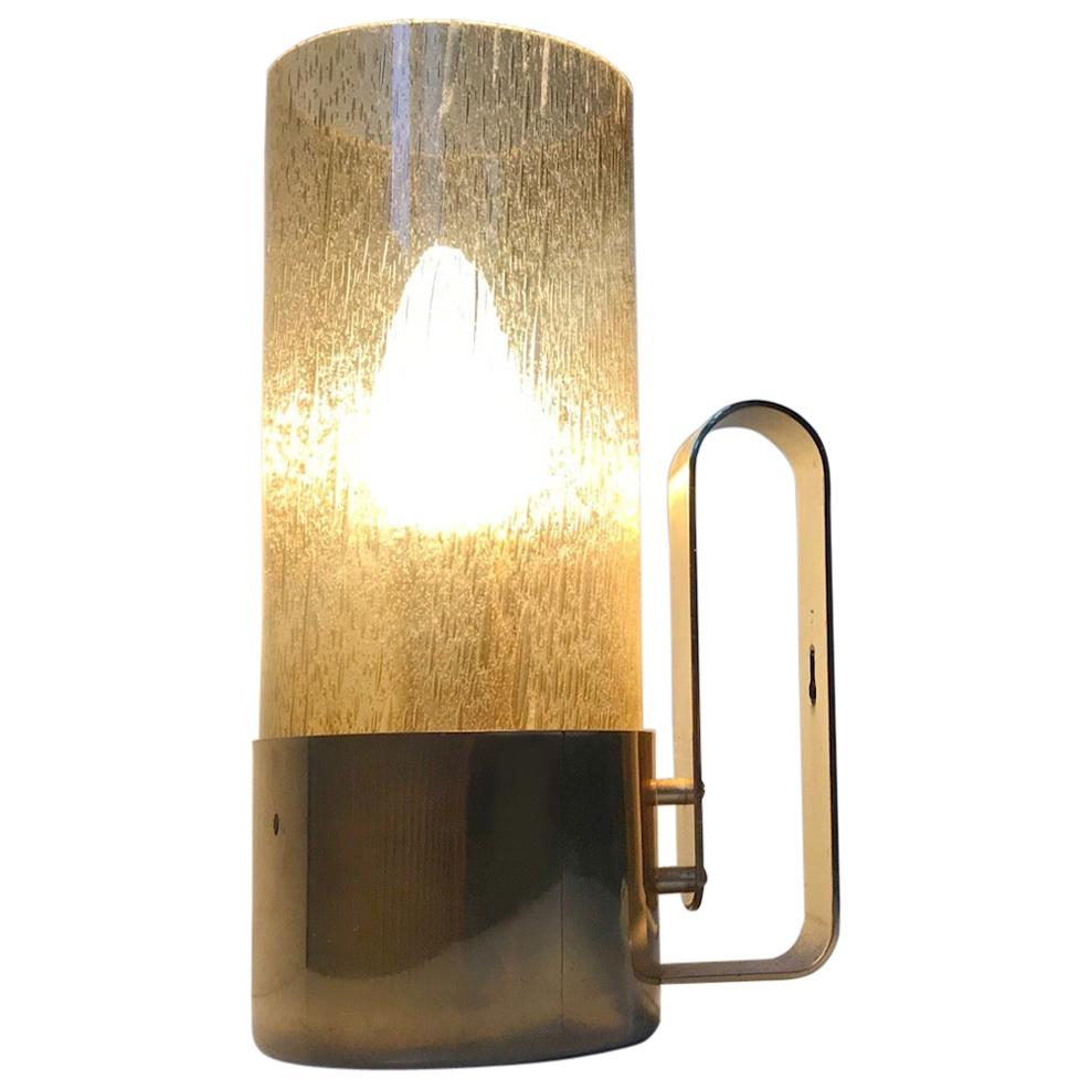 Lampada da tavolo o da parete in ottone e vetro fumé di Nya Oia, Svezia, anni '70