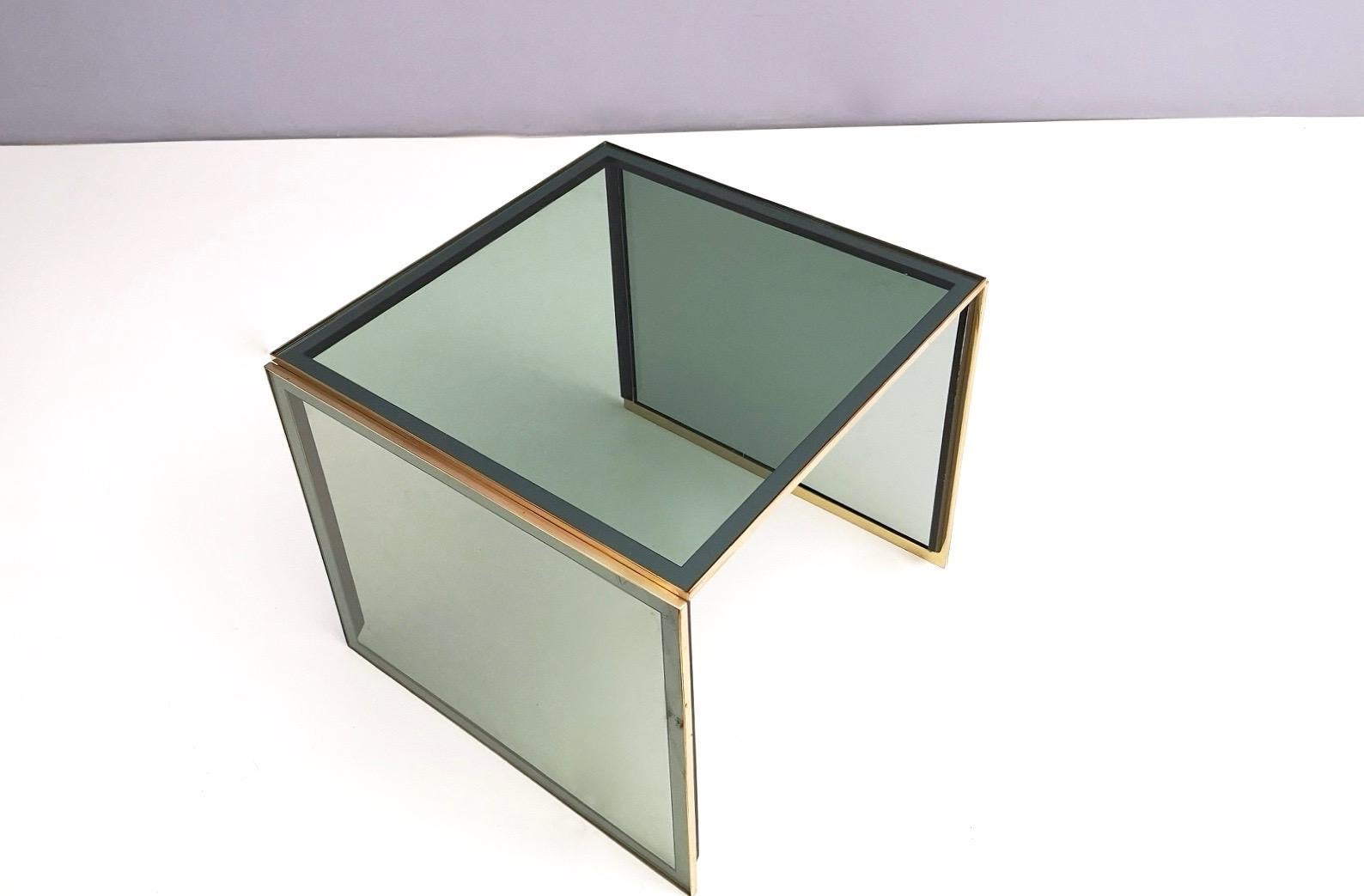 Postmodern Brass and Smoked Glass Coffee Table in the Style of Romeo Rega, Italy In Good Condition In Bresso, Lombardy