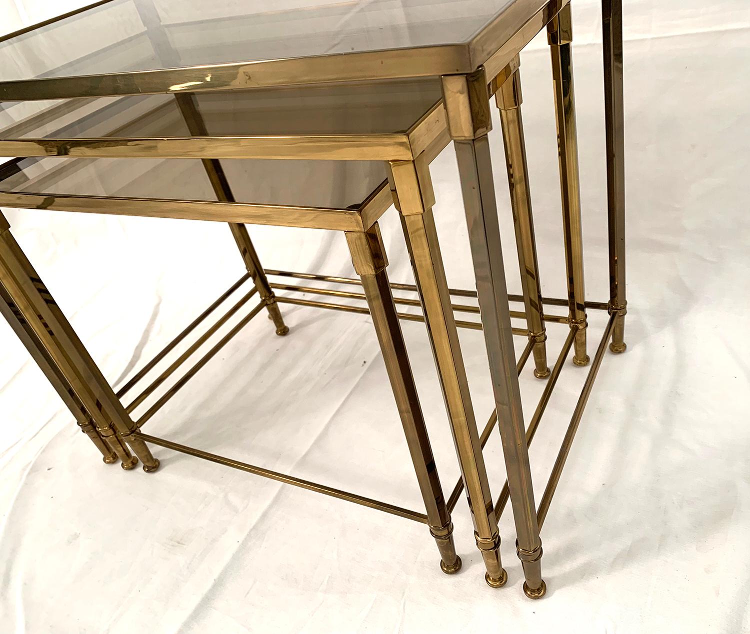 Mid-Century Modern Brass and Smoked Glass Nesting Tables For Sale
