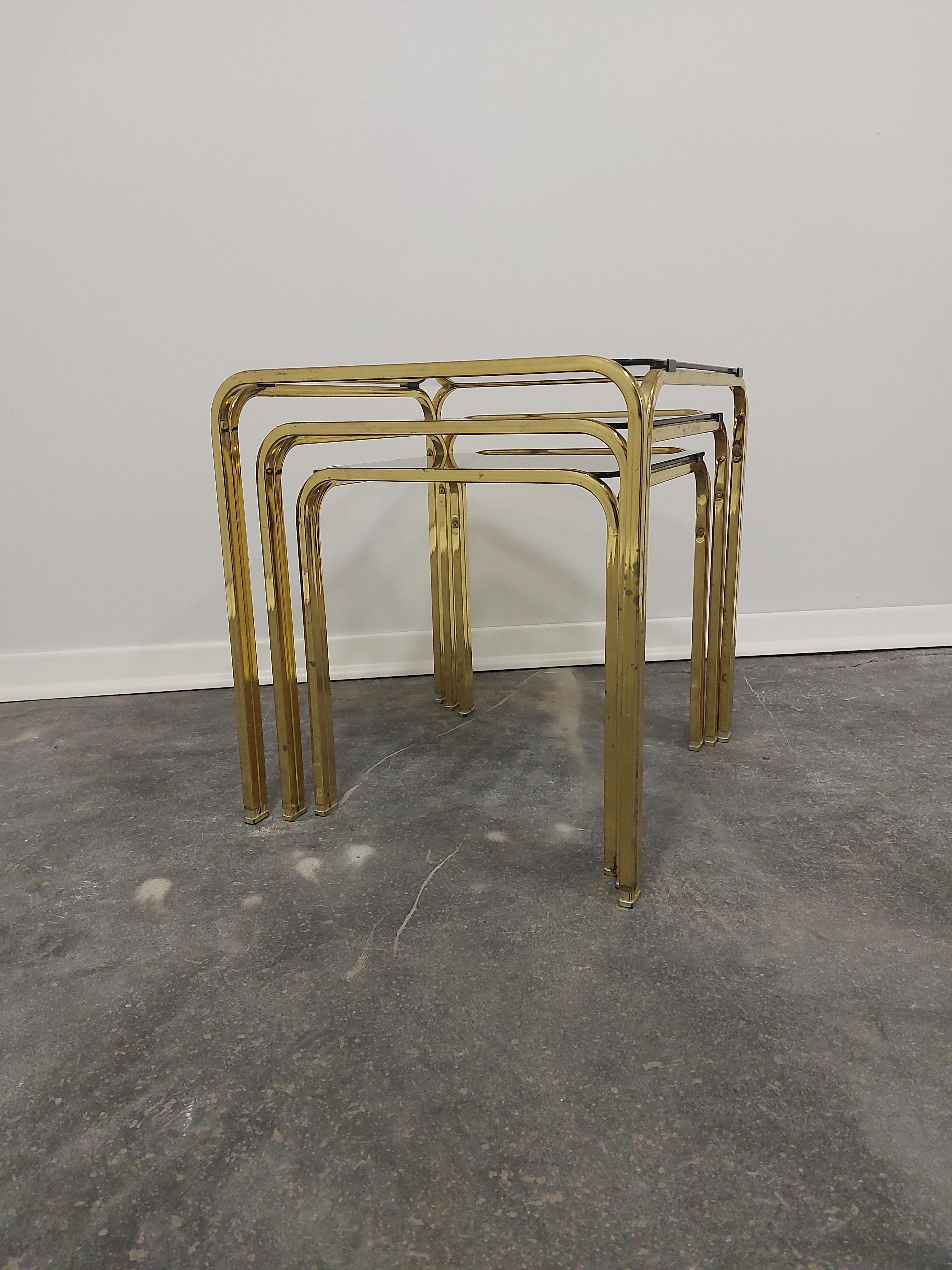 Brass and Smoked Glass Nesting Tables, Set of 3, 1970s For Sale 4